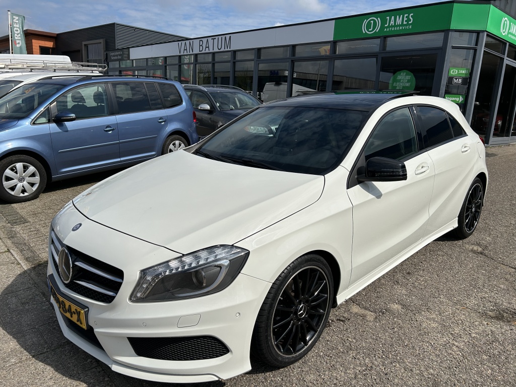 Mercedes-benz A-klasse 180 Ambition Automaat Panodak