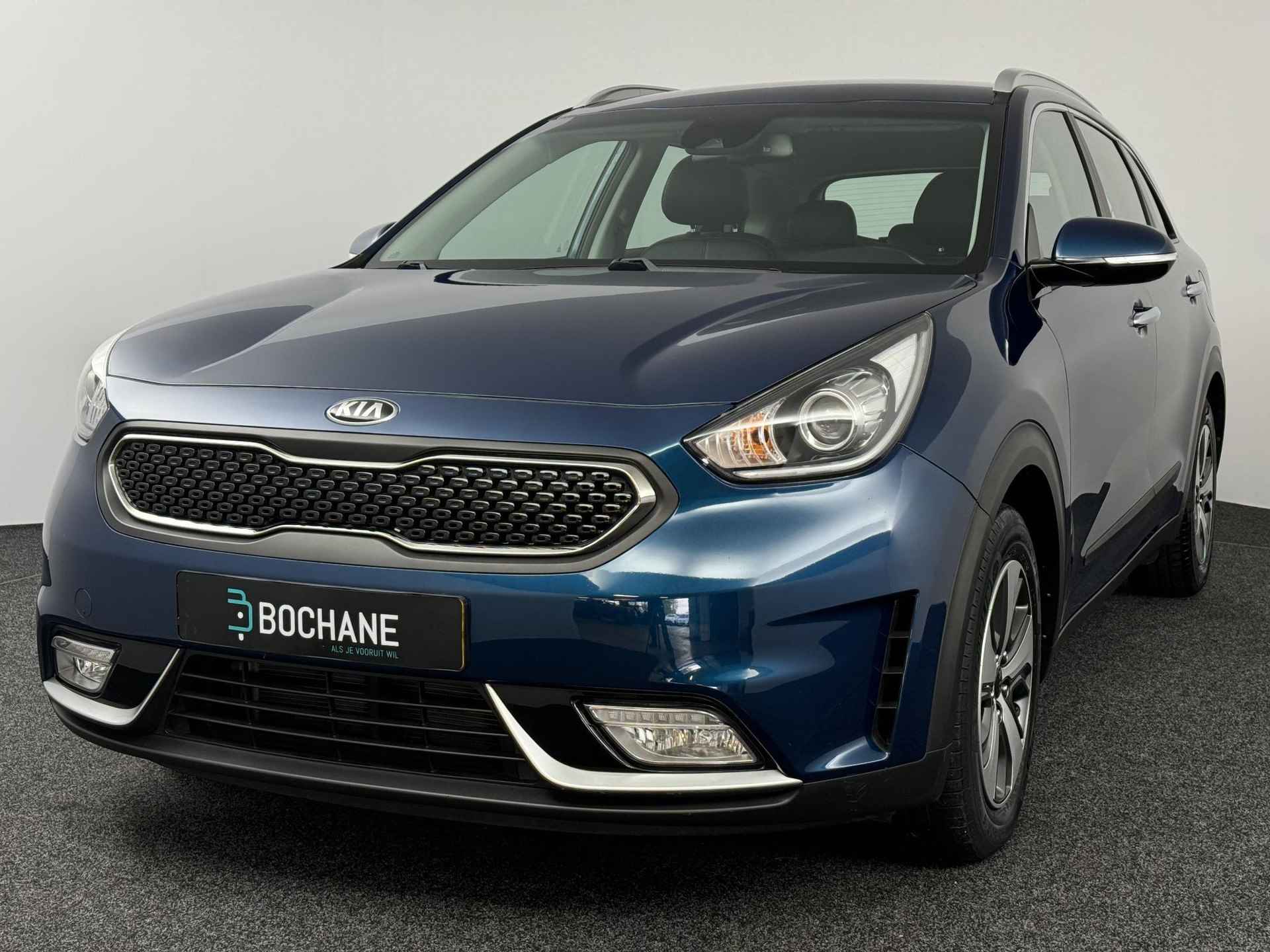 Kia Niro 1.6 GDi Hybrid DynamicLine | Achteruitrijcamera | Lederen-stof bekleding | Apple Carplay - 3/45