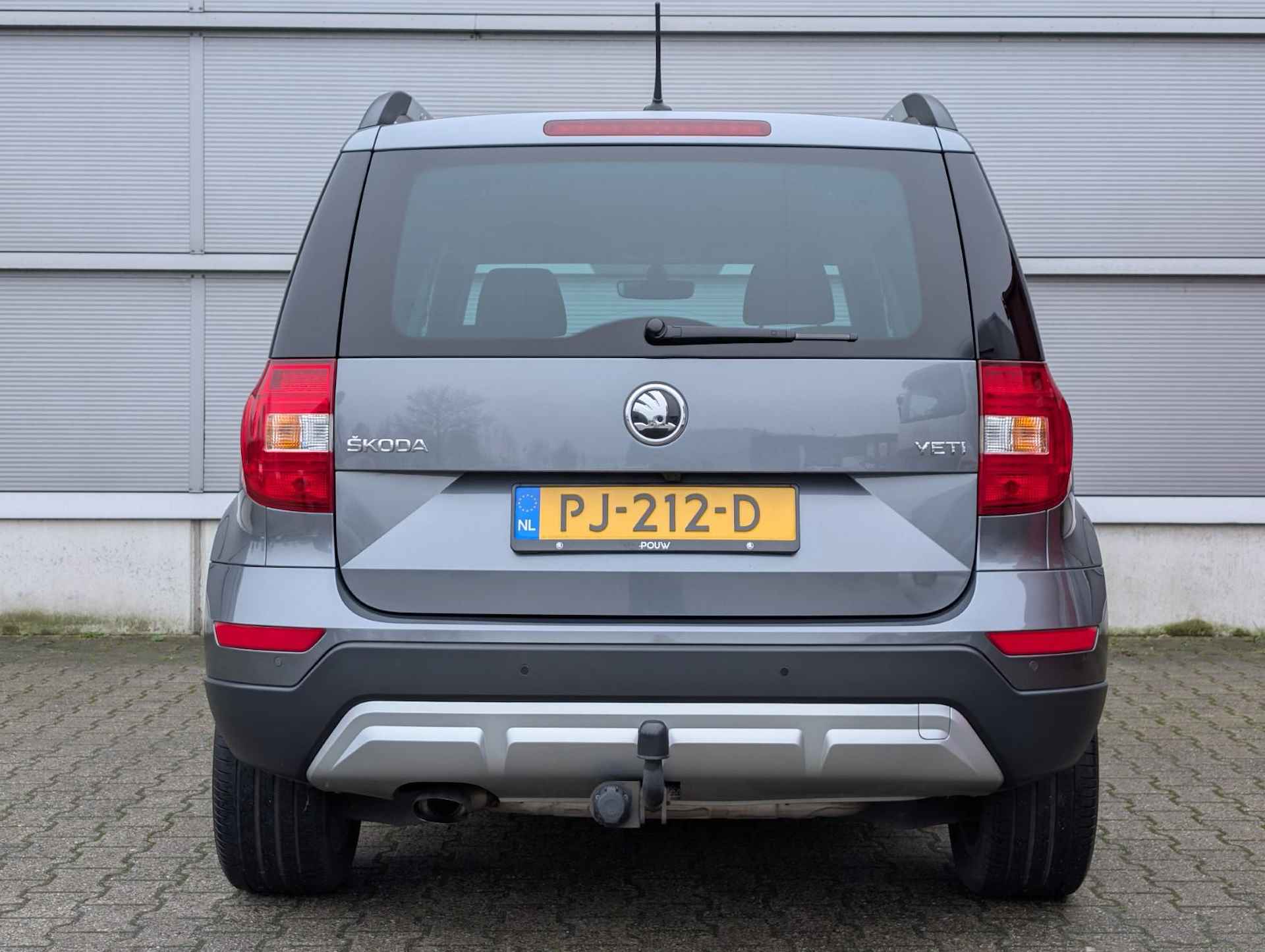 Skoda Yeti Outdoor 1.2 TSI 110pk Greentech Drive | Navigatie | Camera | Stoelverwarming - 11/36