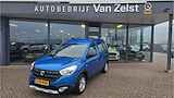 Dacia Dokker Dokker 1.2 TCe S&S Stepway, Airco, Multimediasysteem, Navigatie, Bluetooth, Cruise control, Stoelverwarming, Elektrische ramen en spiegels, Parkeersensoren, Trekhaak, Nette auto, BOVAG GARANTIE