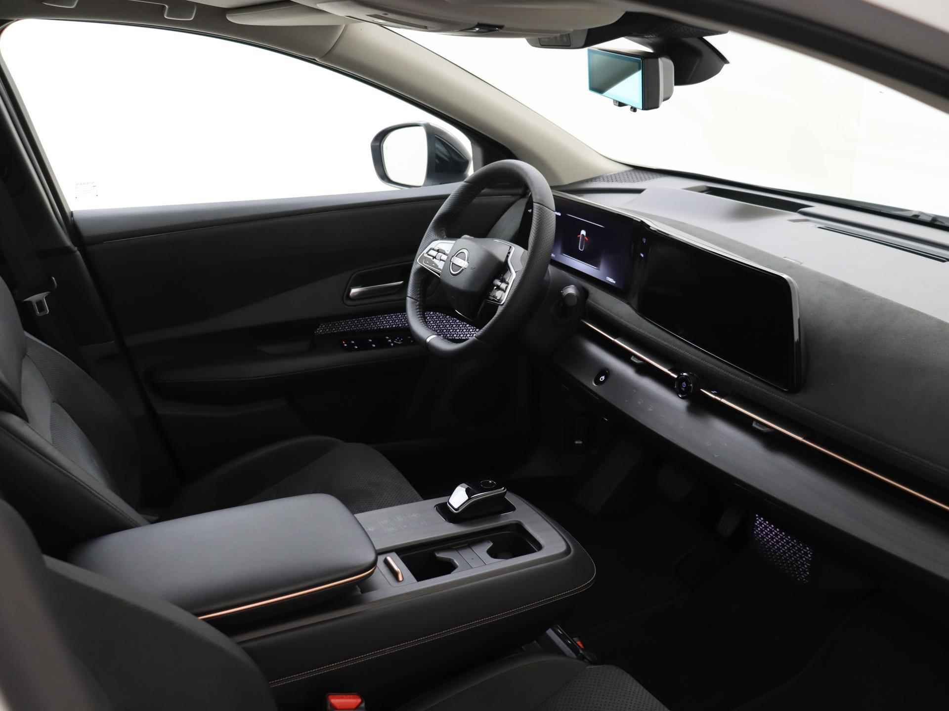 Nissan Ariya Evolve 91 kWh | 20" LMV | Two-Tone | Leder/Alcantara | Stoelverwarming en -ventilatie | Stuurwiel verwarmd | Achterbank verwarmd | ProPILOT | Bose Audio | 360-graden Camera | Elek. Achterklep - 18/31