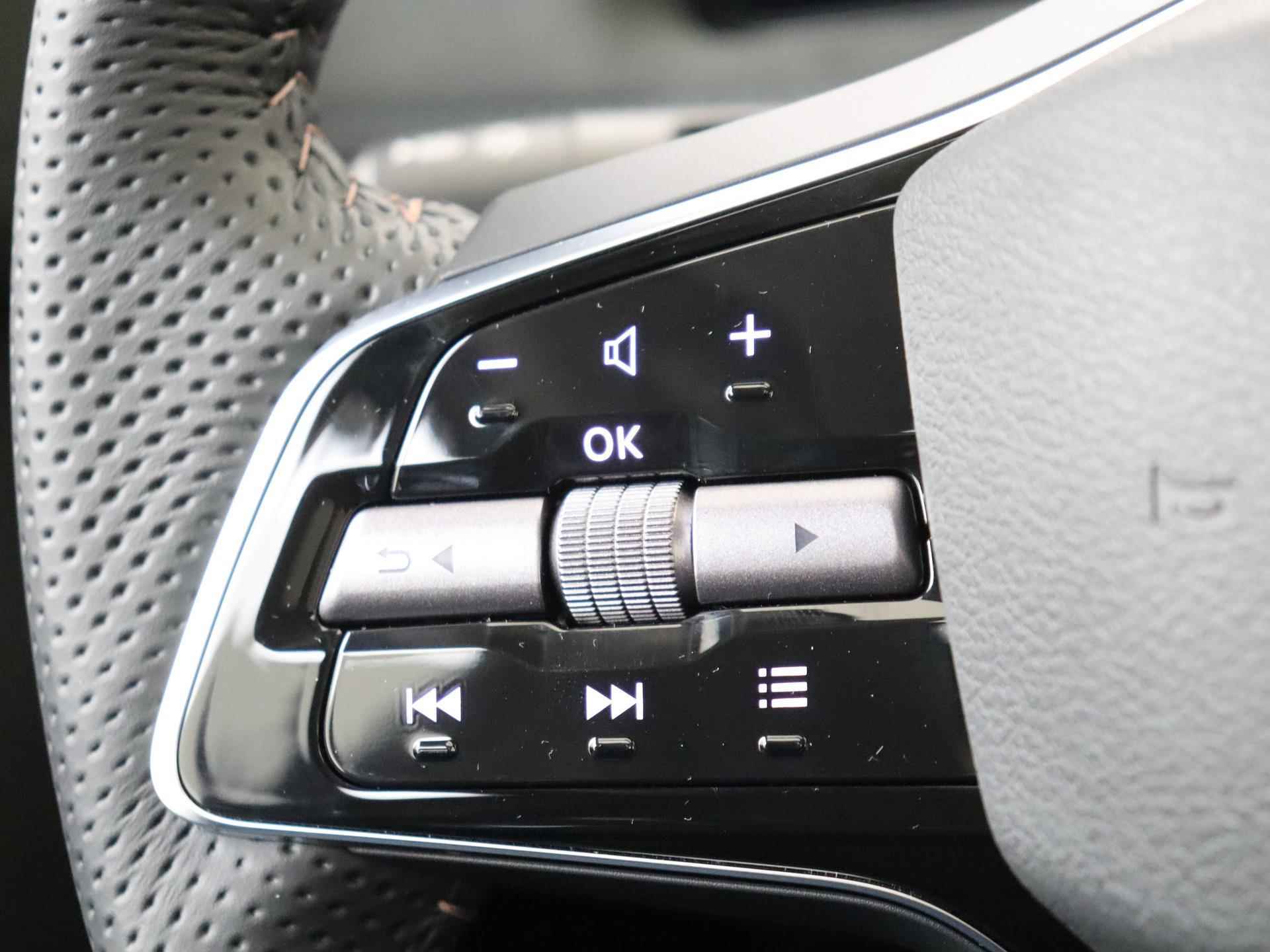 Nissan Ariya Evolve 91 kWh | 20" LMV | Two-Tone | Leder/Alcantara | Stoelverwarming en -ventilatie | Stuurwiel verwarmd | Achterbank verwarmd | ProPILOT | Bose Audio | 360-graden Camera | Elek. Achterklep - 19/31