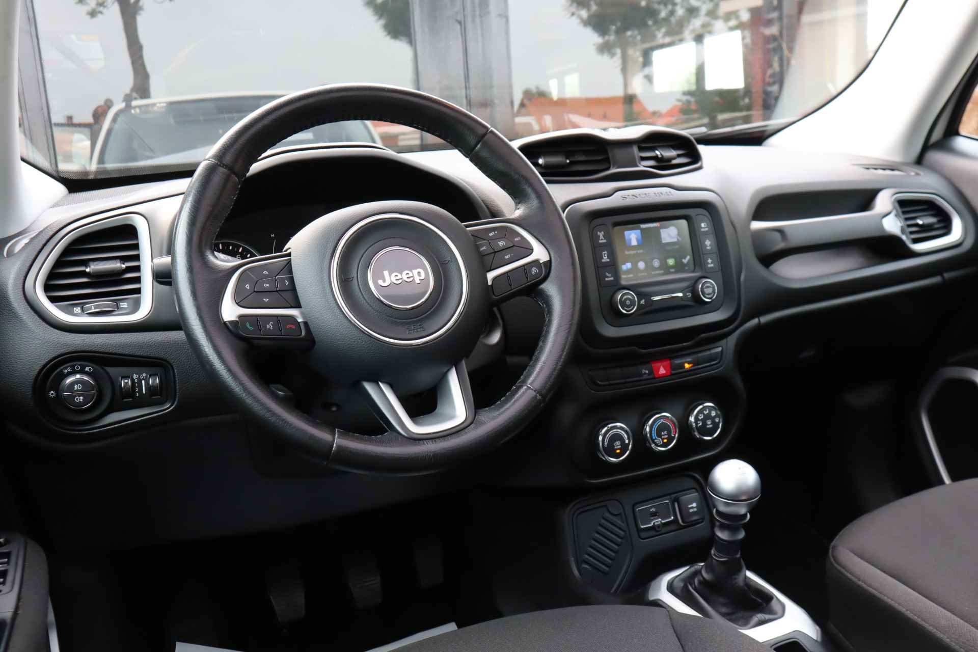 Jeep Renegade 1.4 Freedom | Trekhaak | Panoramadak | Navigatie | Keyless | Reservewiel - 9/41