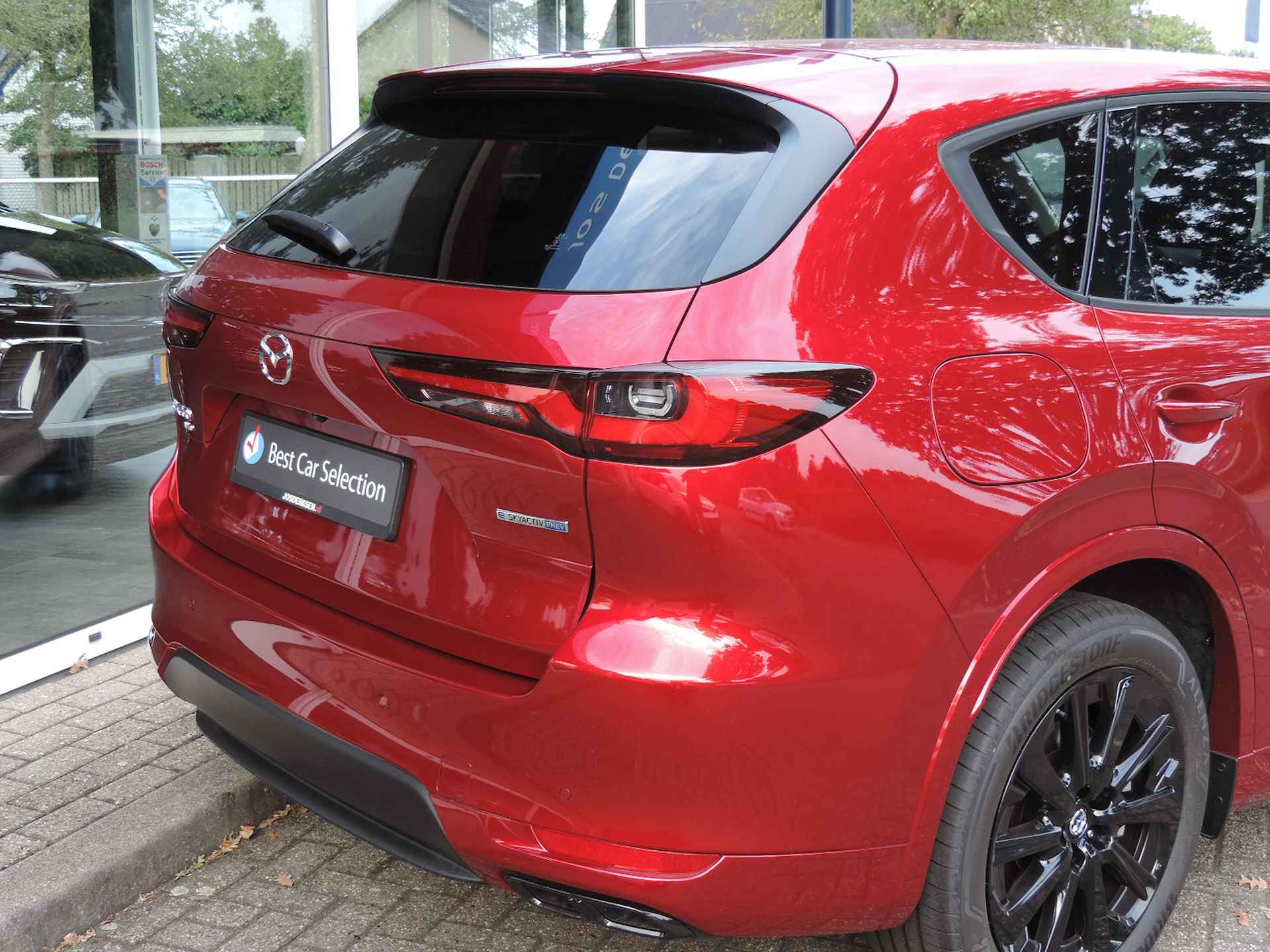Mazda CX-60 PHEV 2.5 E-SKYACTIV PHEV Homura - Convinience Pack | Driver Assistance Pack | Comfort Pack | Panorama Pack - 14/47