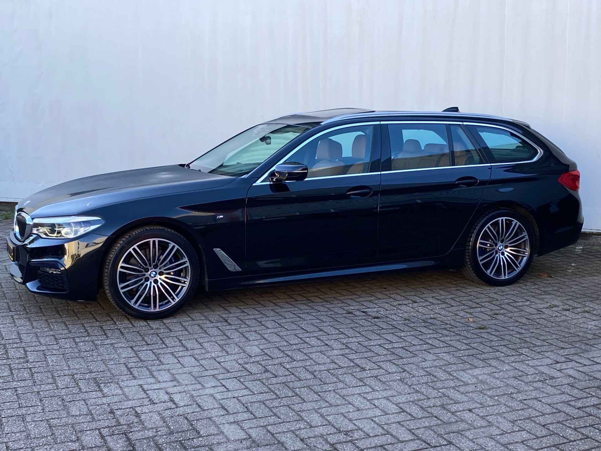 BMW 5 Serie Touring 530i High Exec. Ed. M-pakket / Pano/ veel opties - 3/28