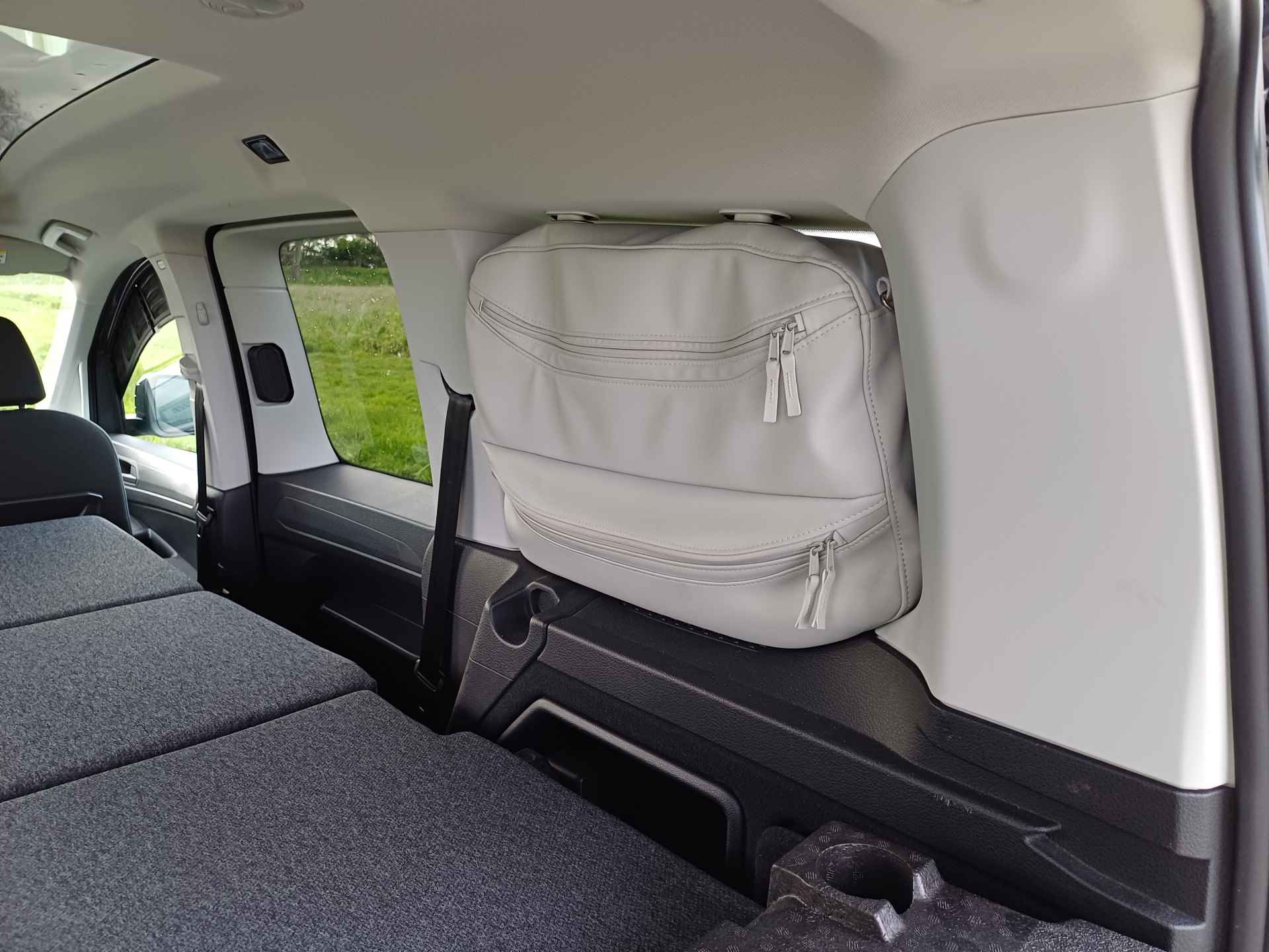 Volkswagen Caddy 1.4 TSI 5p California Camper Camper | Nieuwstaat! | Pano dak | LED | Digi Dash | Camera | Trekh - 46/56