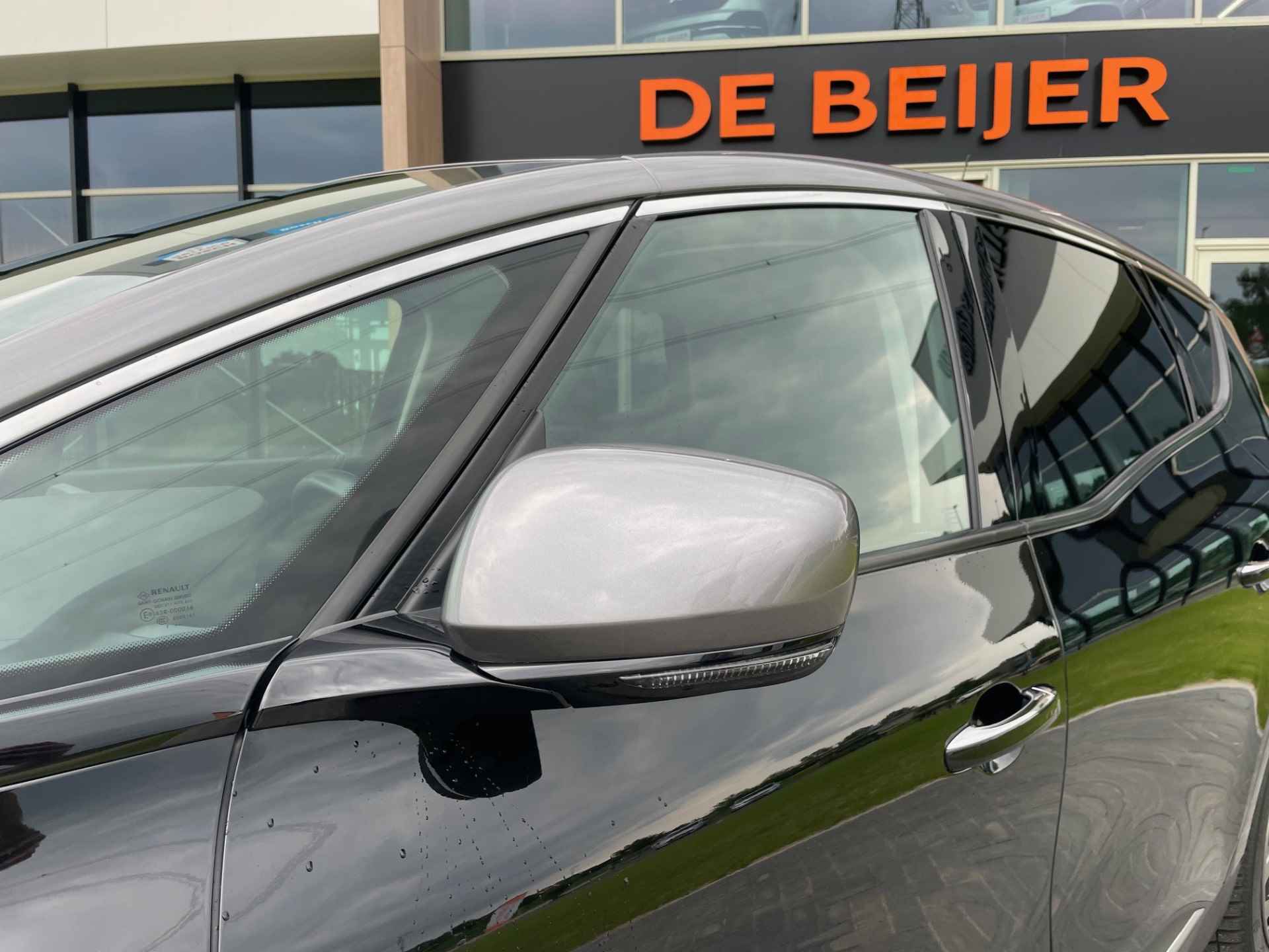 Renault Scénic 1.3 TCe Intens 160pk Automaat - 56/57