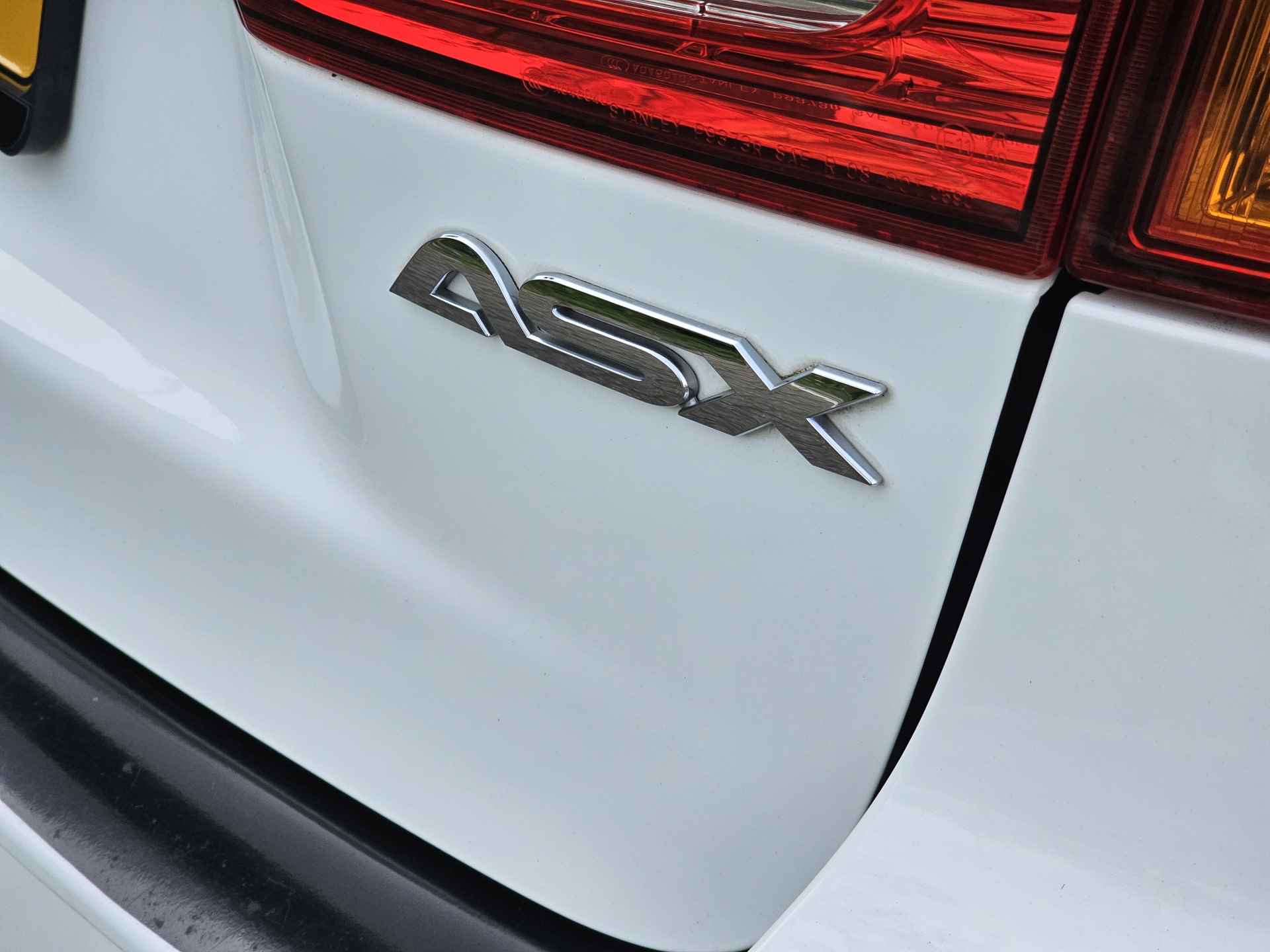 Mitsubishi ASX 1.6 117pk Cleartec Life | Apple Carplay/Andrfoid Auto | Climat Control | LM velgen  | Trekhaak | incl. Bovag rijklaarpakket met 12 maanden garantie | - 11/29