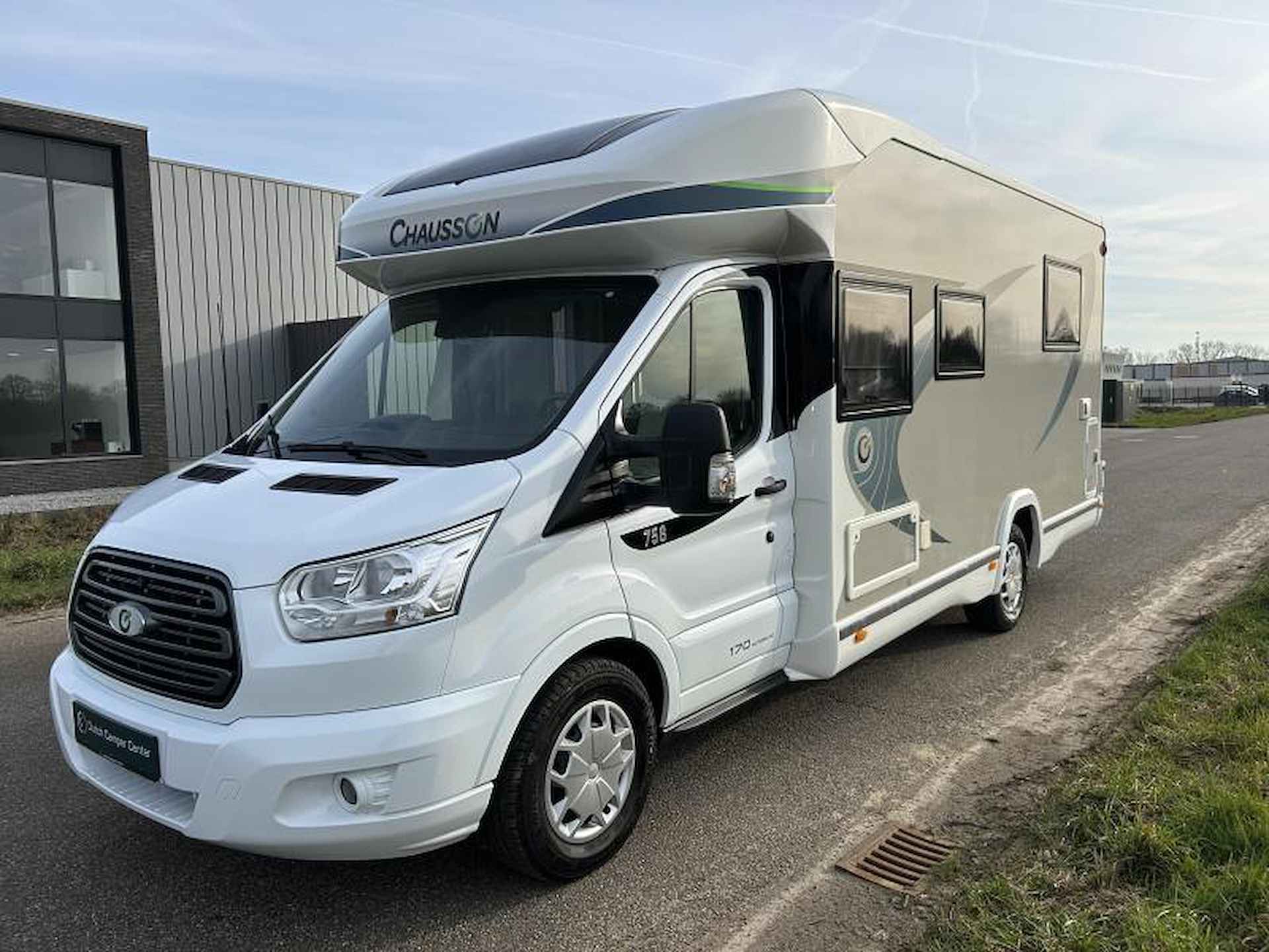 Chausson Titanium 758 2x Airco, Omvormer 2000W - 23/25