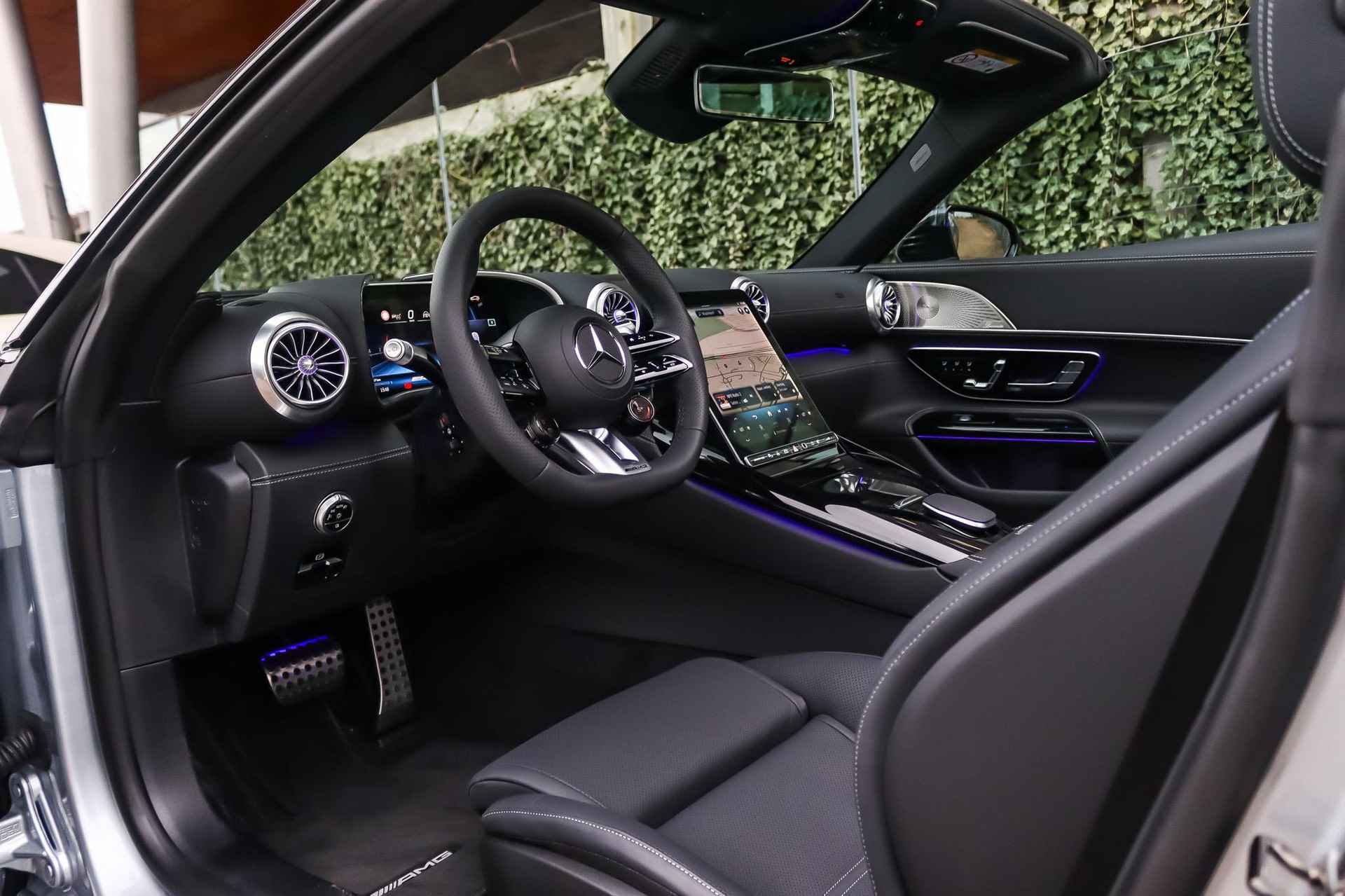 Mercedes-Benz SL-Klasse SL 43 AMG Automaat | Premium Plus Pakket | AMG Nightpakket II | Rijassistentiepakket Plus | Burmester Audio | Head-Up | Distronic | Multicontourstoelen - 3/47