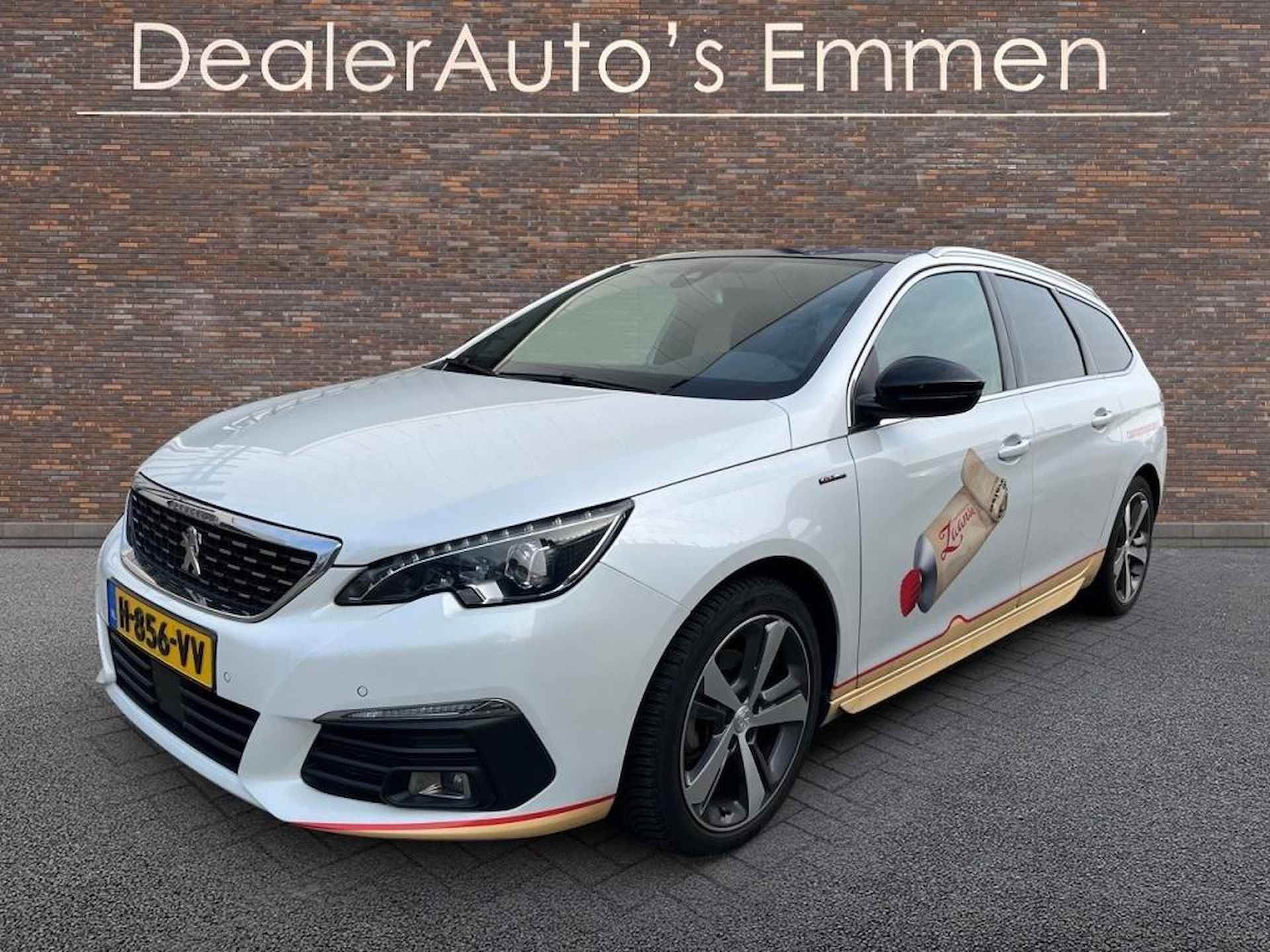 Peugeot 308 SW 1.2 131PK GT LINE PANODAK LEDER LMV NAVIGATIE LED - 2/14