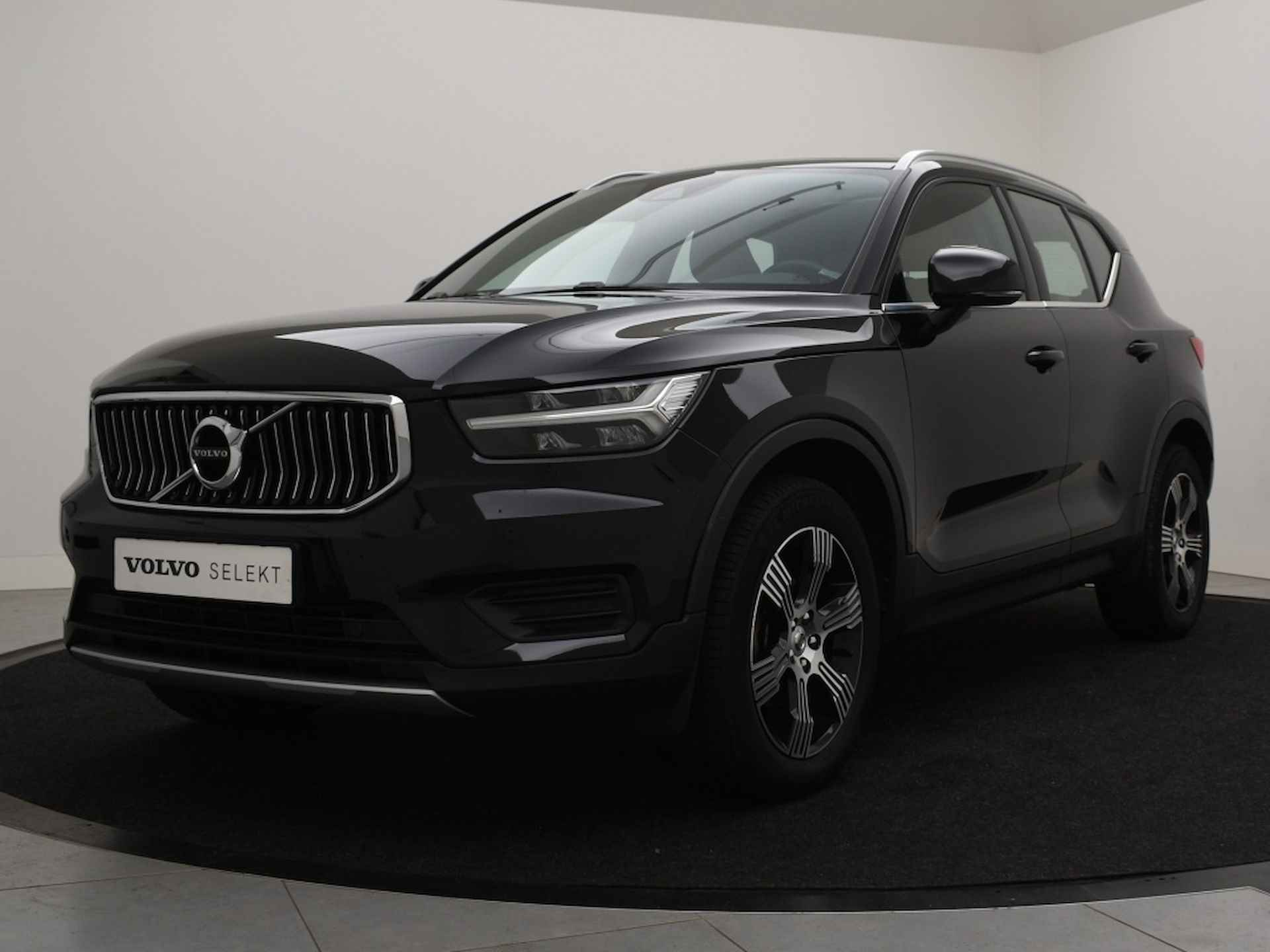 Volvo XC40 T3 AUT(8) INSCRIPTION SCHUIFDAK LEDER STOELVERWARMING 18INCH - 2/38