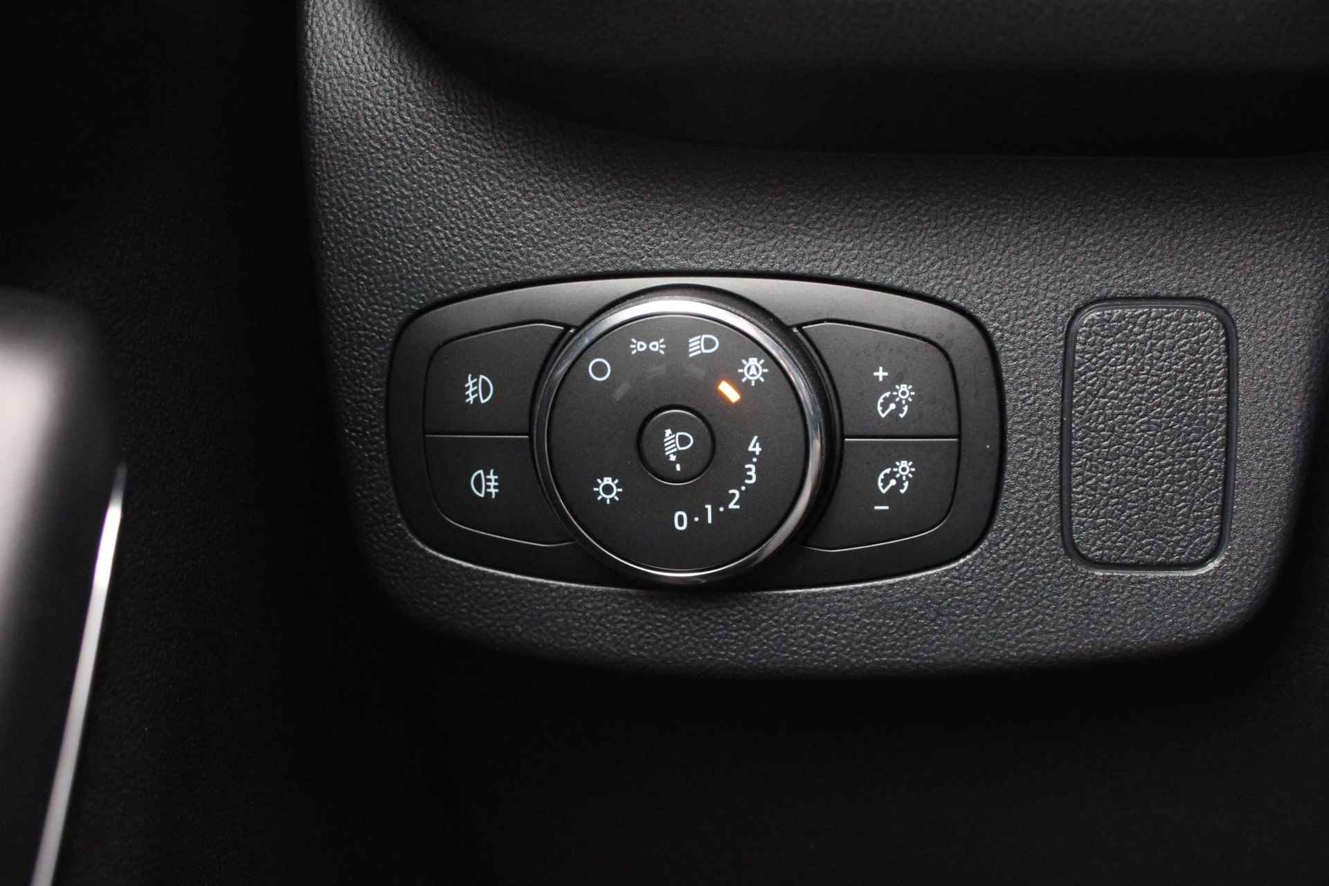 Ford Puma 1.0 EcoBoost Titanium X Automaat | Trekhaak | Adaptive cruise control | Winter pack | Dodehoeksensoren | Half leder - 20/38