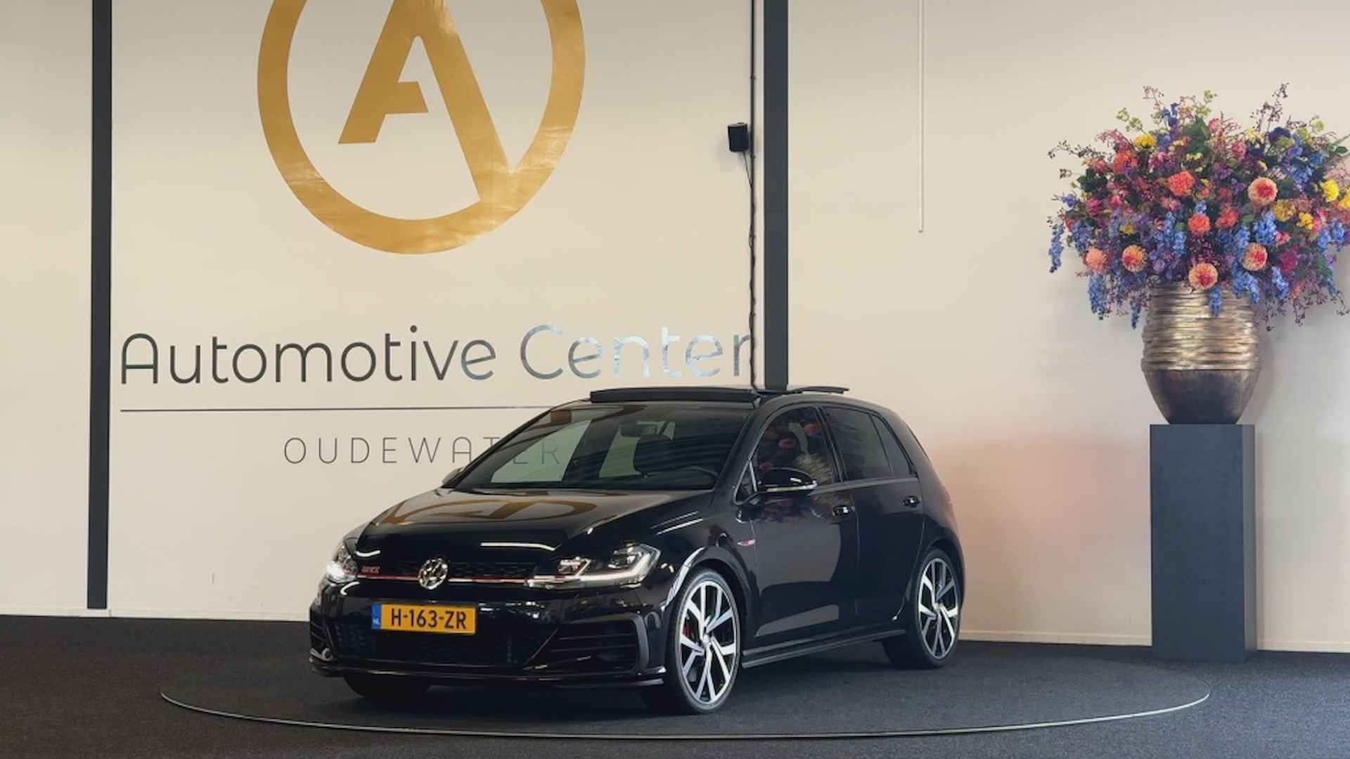 Volkswagen Golf 2.0 TSI GTI Perf. | PANO | ACC | LEDER | LMV | LED | NAVI | ALAR - 17/43