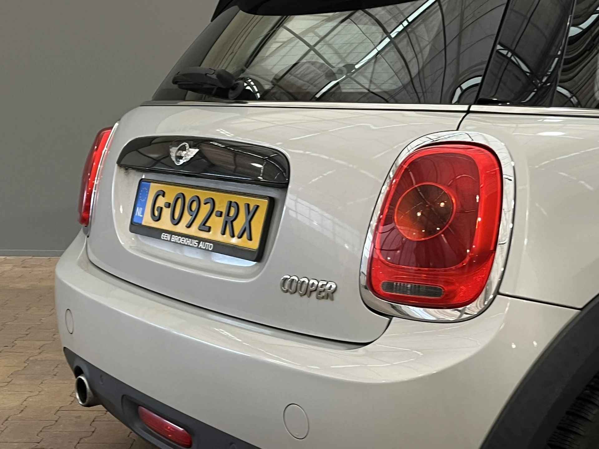 MINI Mini 1.5 Cooper Chili | Led | Stoelverwarming | Cruise | Lmv 17'' | Pdc V+A | - 9/33