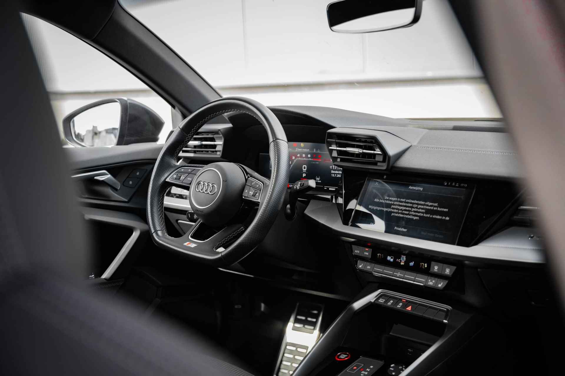 Audi S3 2.0 TFSI S3 quattro |Panorama dak |ACC |Carplay | - 12/51