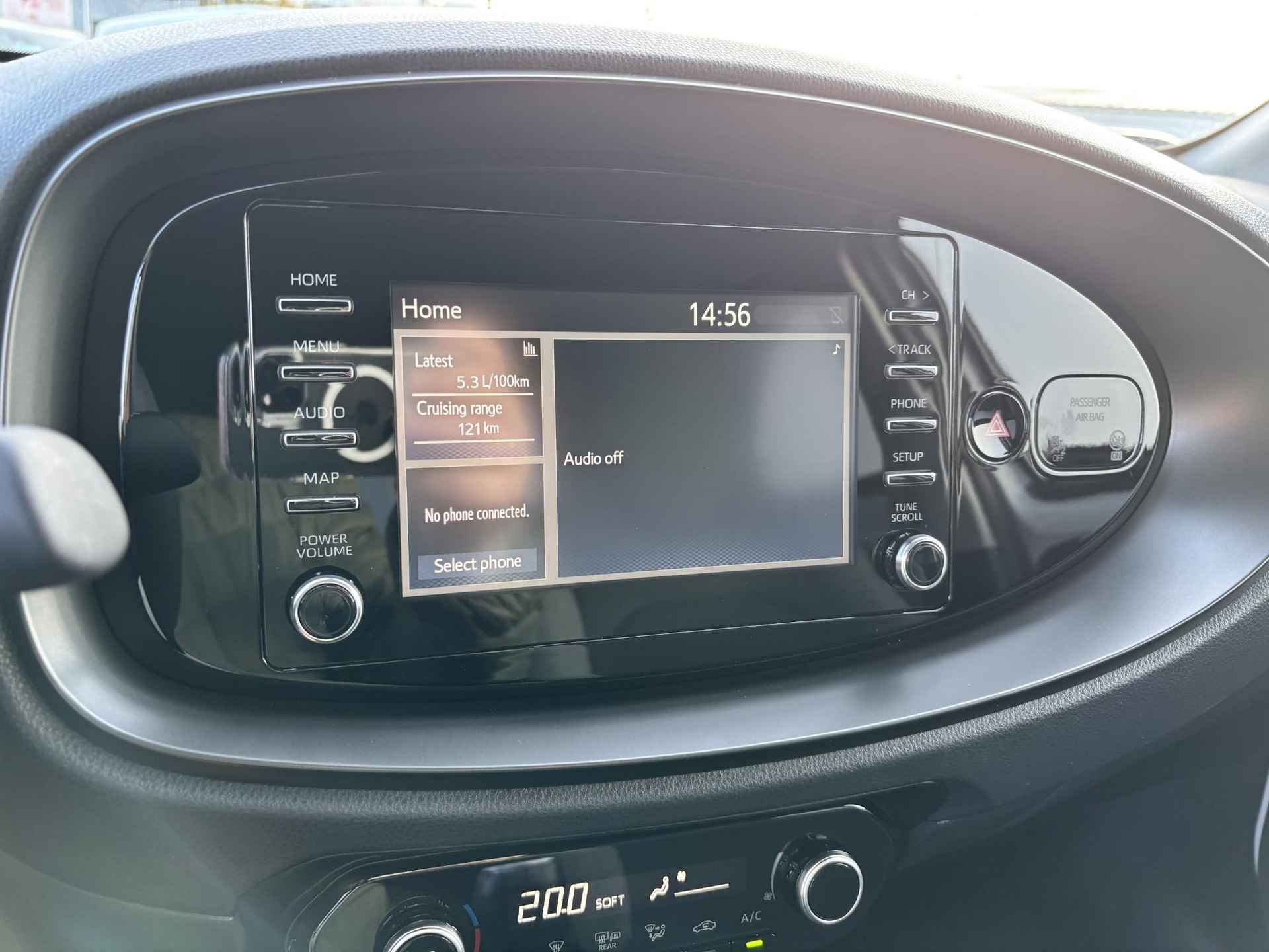 Toyota Aygo X 1.0 VVT-i First Climate Controle, Apple Carplay Android Auto, Adaptive Cruise Controle - 23/38