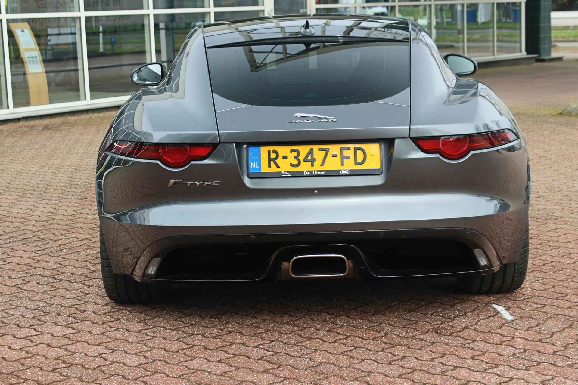 Jaguar F-TYPE 2.0T R-Dynamic Camera, Panoramadak, verw. stoelen etc. - 8/30