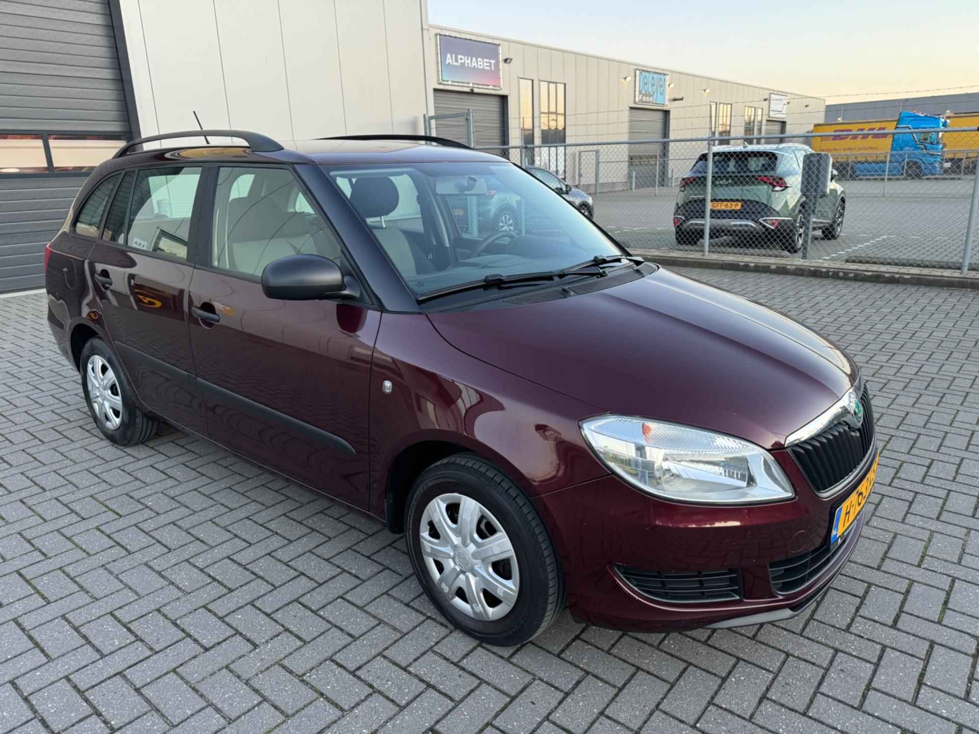 Skoda Fabia Combi 1.2-12V Fresh - 4/25