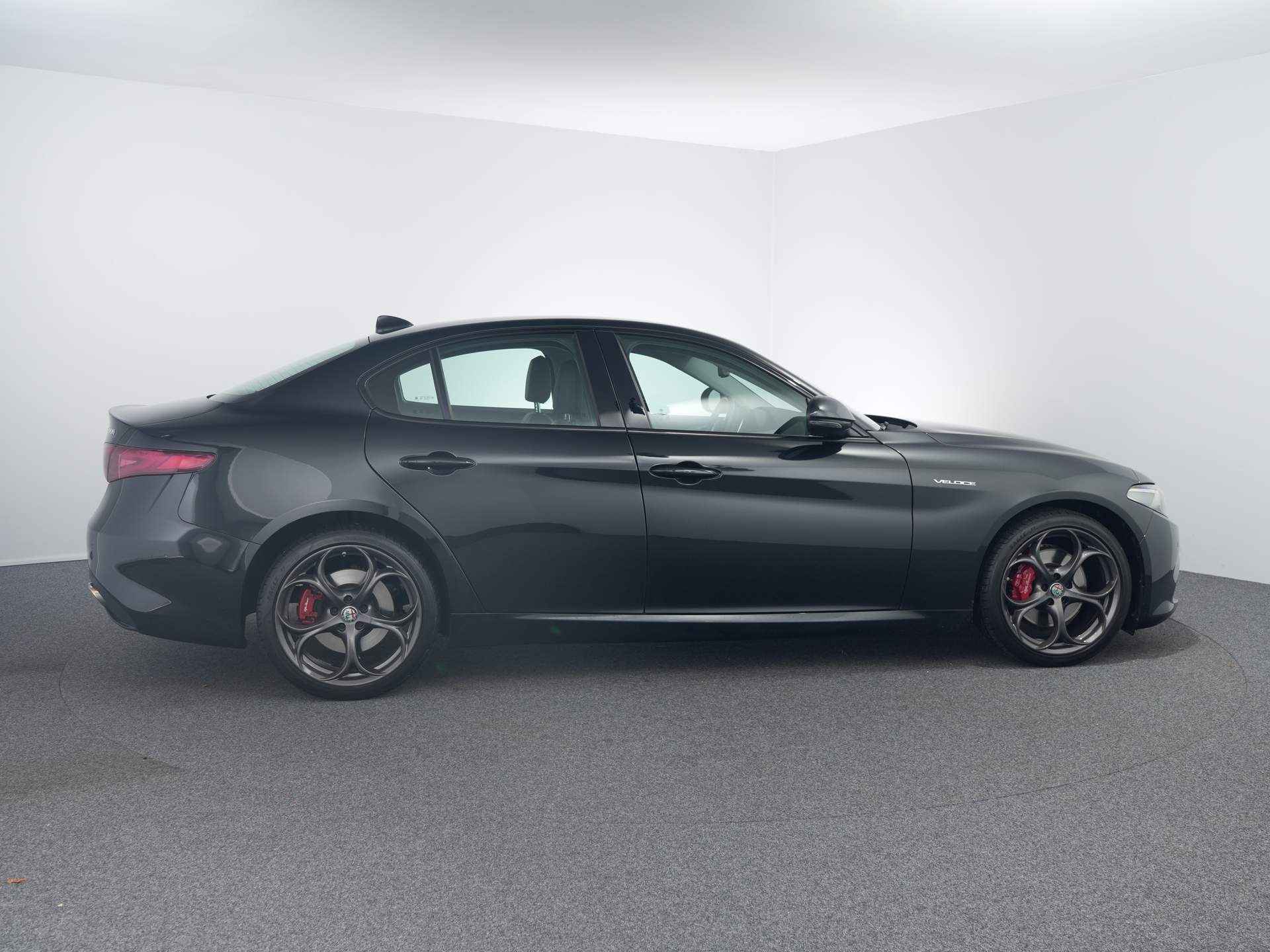 Alfa Romeo Giulia 2.0 T AWD Veloce | Automaat | Leder | Navi | Cruise | Camera | - 15/30