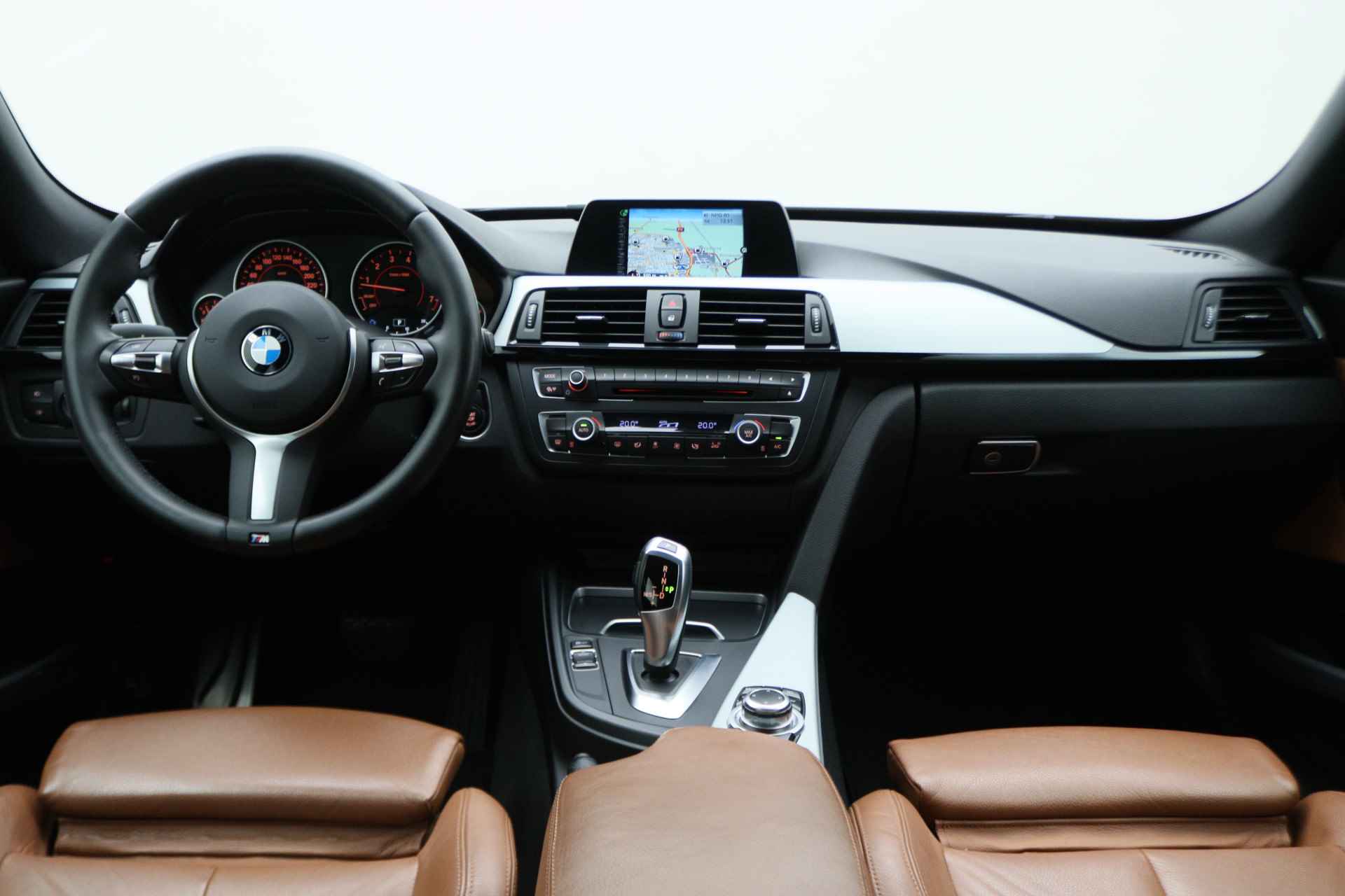 BMW 3-serie Gran Turismo 320i M Sport Edition Automaat Leer, Bi-Xenon, Navigatie, Climate, Cruise, PDC, Trekhaak, 18'' - 2/46