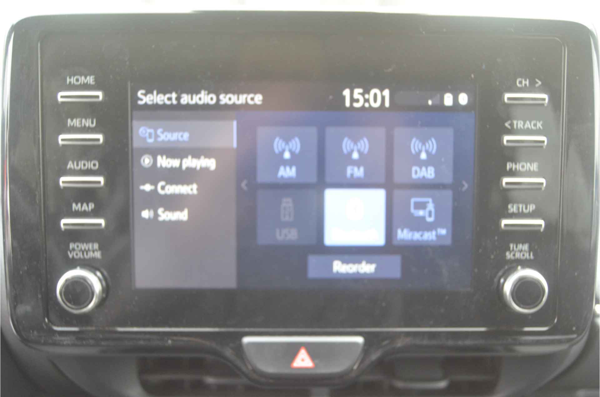 Toyota Yaris 1.5 126 pk camera cruise control.. 12 mnd. gar. - 24/32