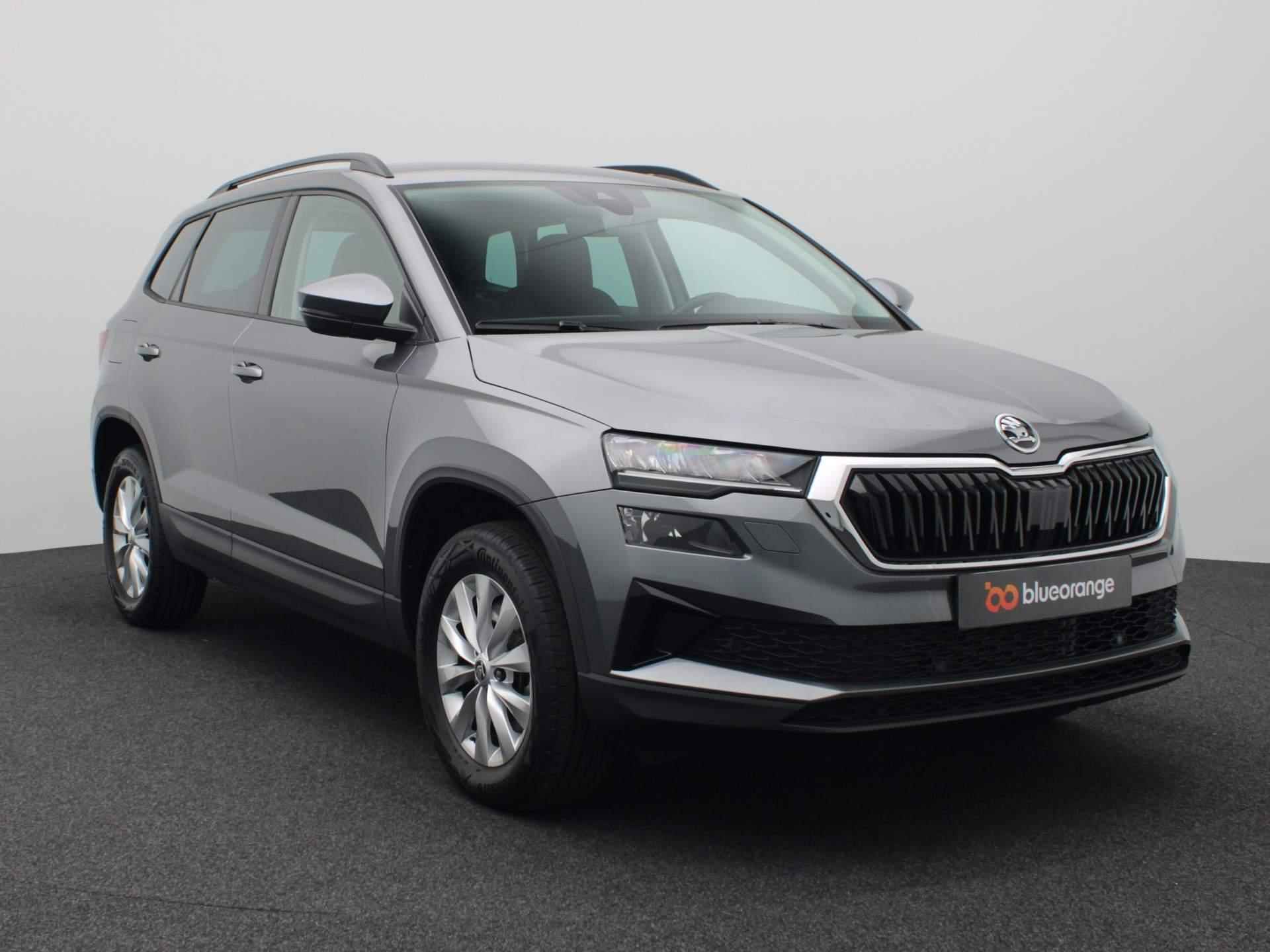 Skoda Karoq 1.5 TSI ACT Business Edition 150PK DSG Virtual Cockpit, Achteruitrijcamera, Navi, Winterpakket, 16" LM Velgen - 12/43