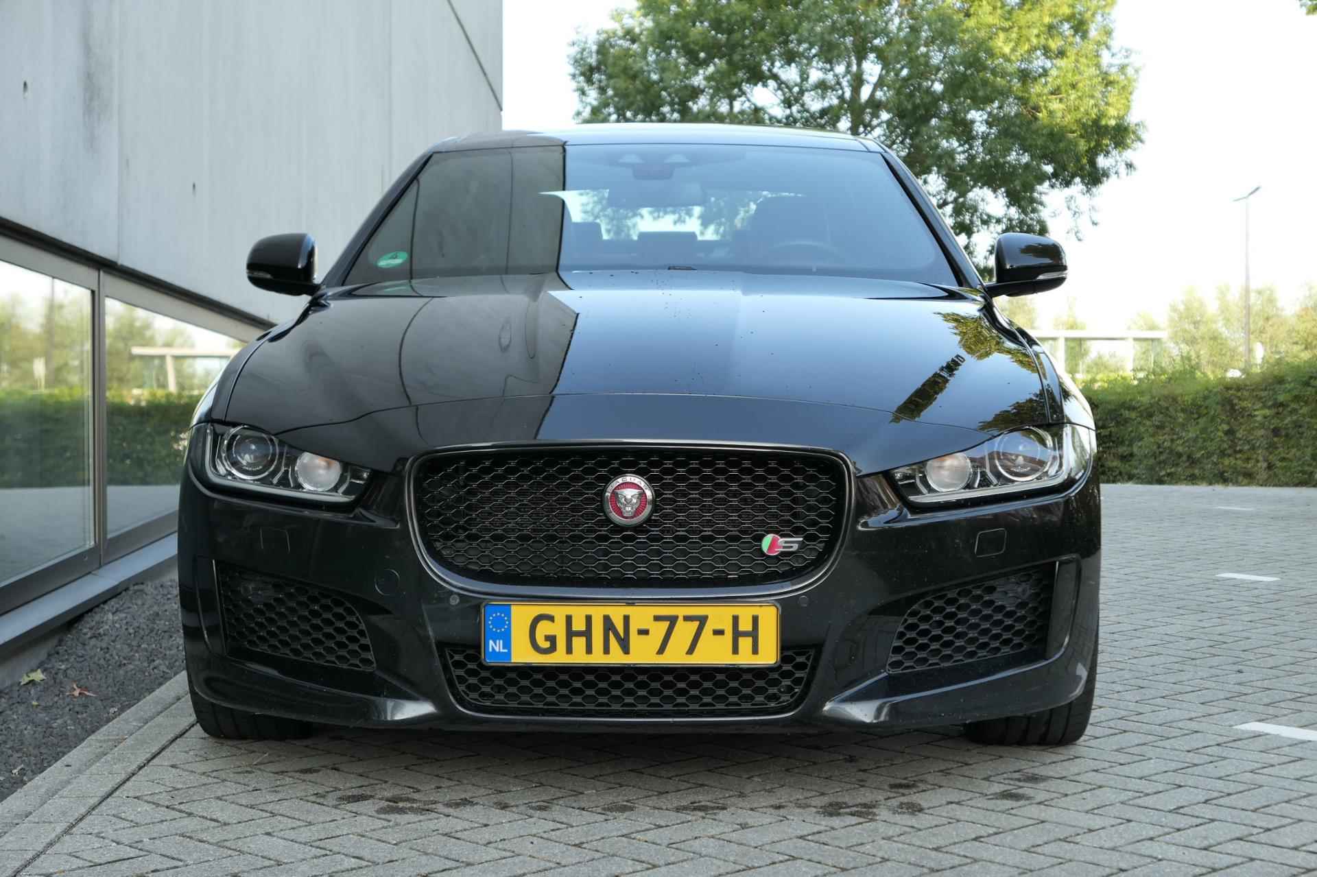 Jaguar XE 3.0 S Supercharged 340pk Panodak Meridian Camera - 2/29