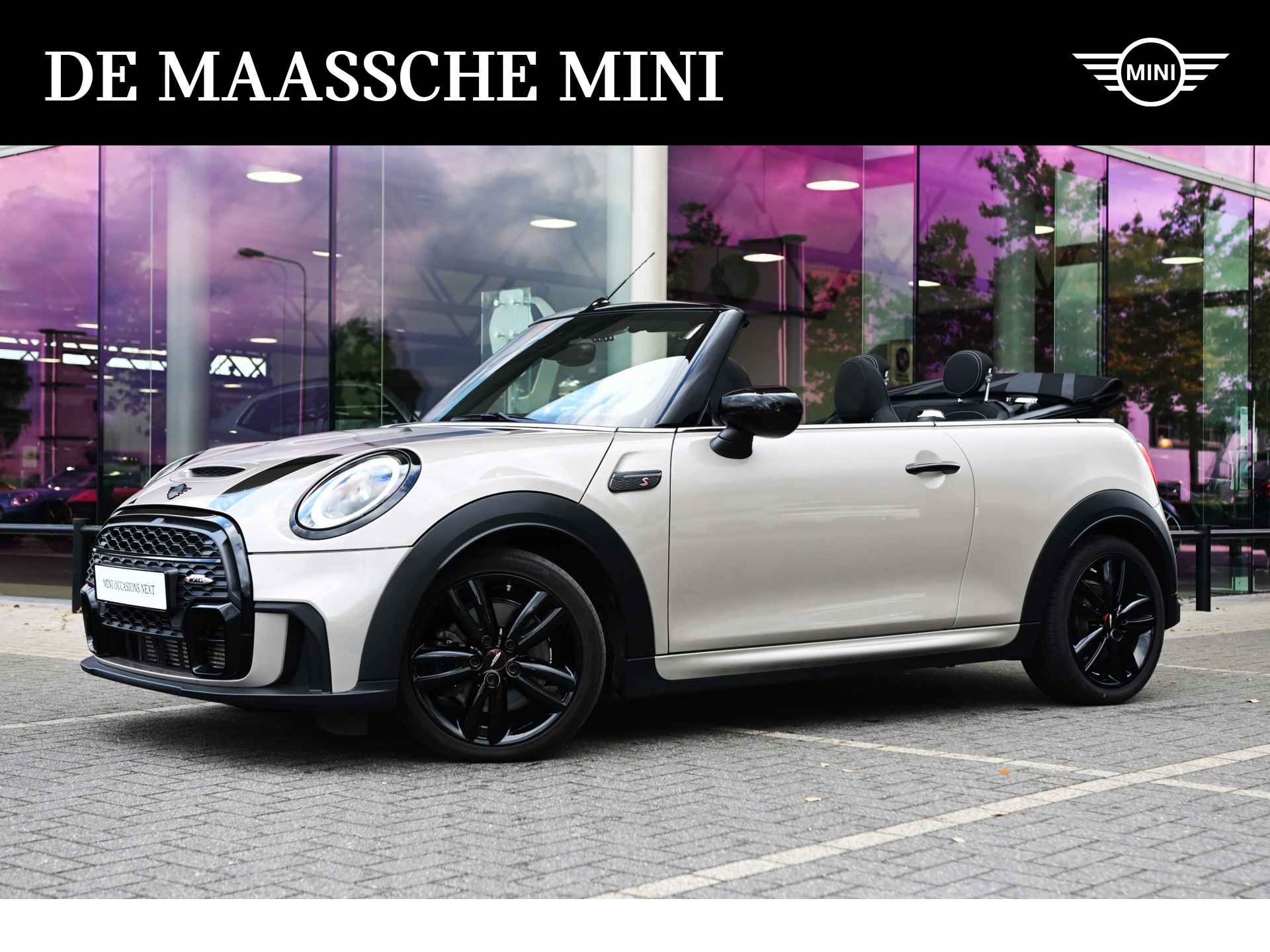 MINI Cabrio Cooper S JCW Automaat / JCW Sportstoelen / Comfort Access / Adaptief onderstel / Cruise Control / Verwarmd Stuurwiel - 1/26