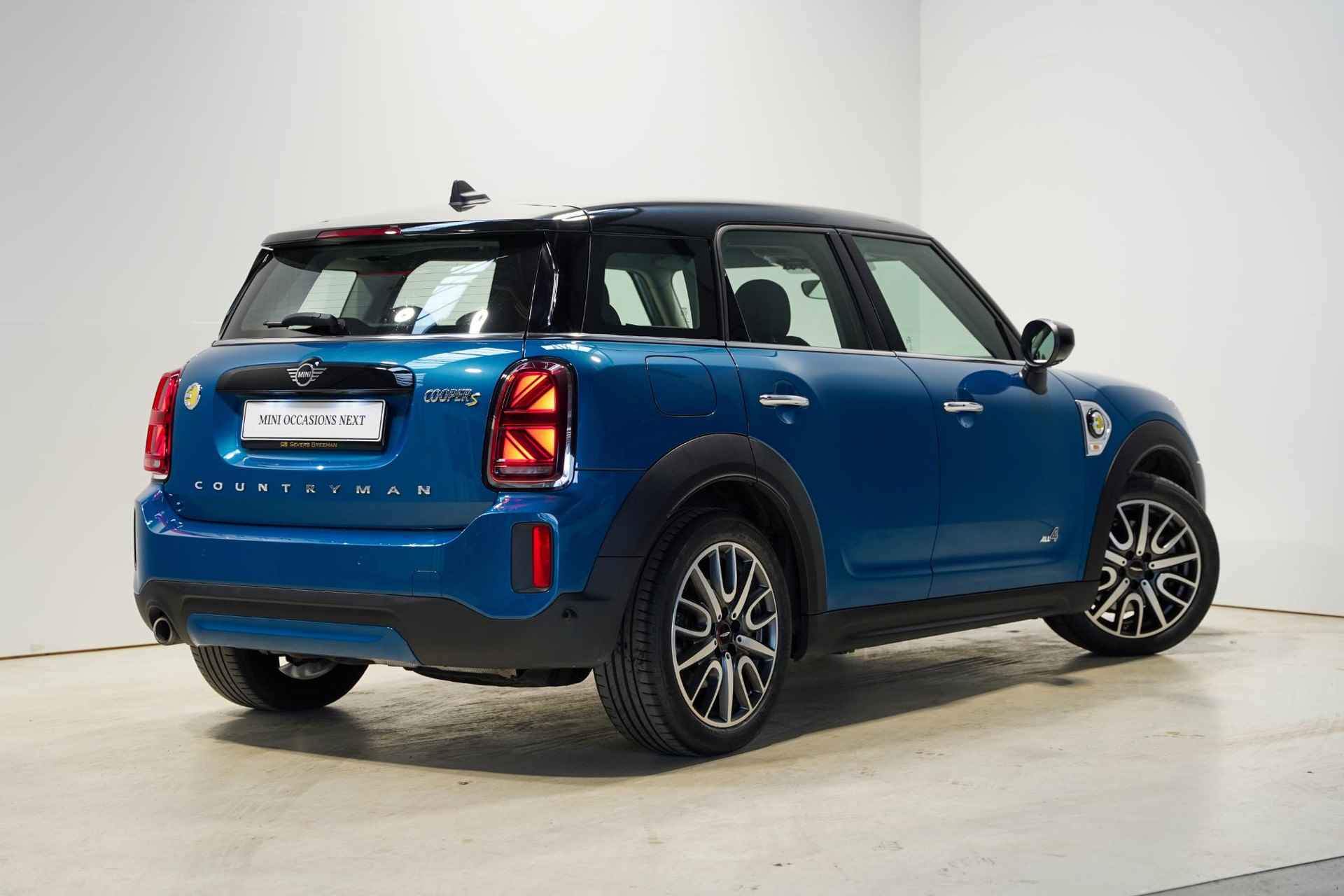 MINI Countryman Cooper SE ALL4 Classic Aut. - 2/19