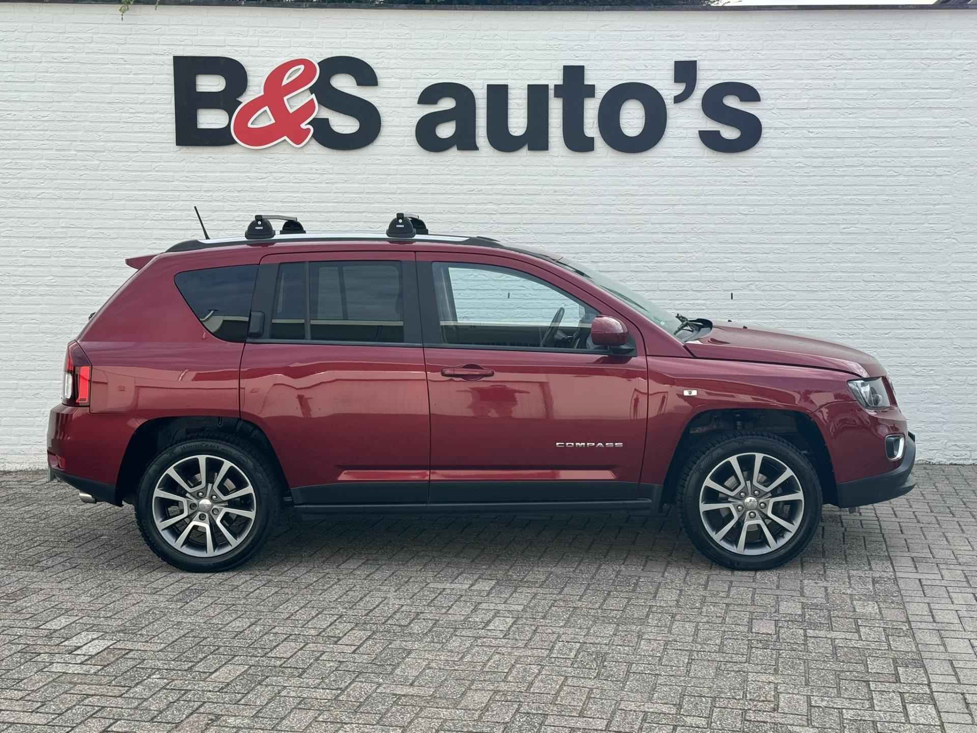 Jeep Compass 2.0 Limited Automaat LPG G3 Camera Leder Navigatie Trekhaak Dakdragers Cruise - 13/47