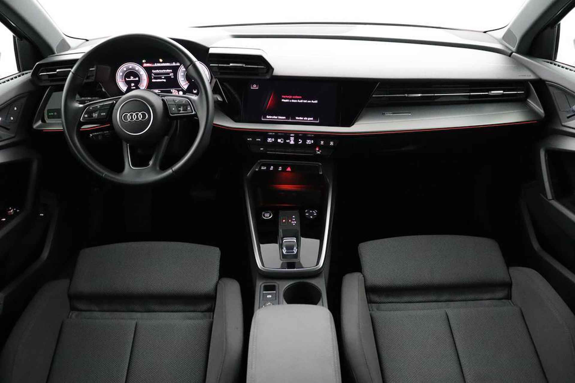 Audi A3 Limousine 30 TFSi Advanced Edition | virtual cockpit | camera | LED | 17" - 4/51