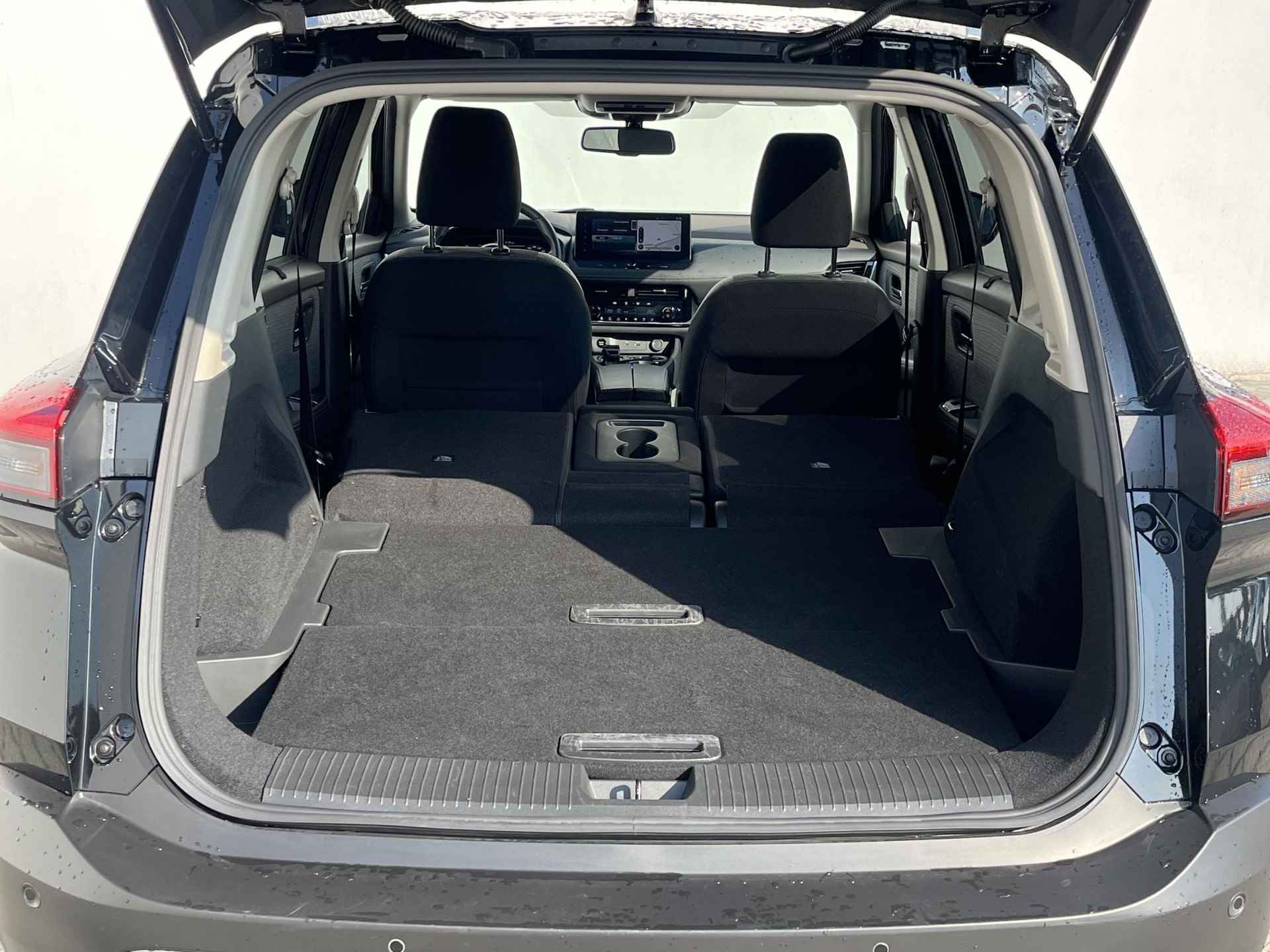 Nissan X-Trail 1.5 e-Power N-Connecta Automaat / Schuif-/kanteldak / Pro pilot (Adaptieve cruise control, dodehoekdetectie& actieve rijbaanassistentie) / 360* Camera / Keyless - 30/51