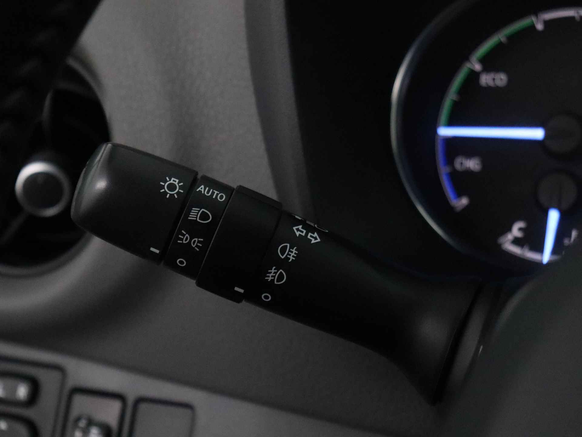 Toyota Yaris 1.5 Hybrid Dynamic | Navigatie | Achteruitrijcamera | Cruise Control | Dealer onderhouden | - 23/43