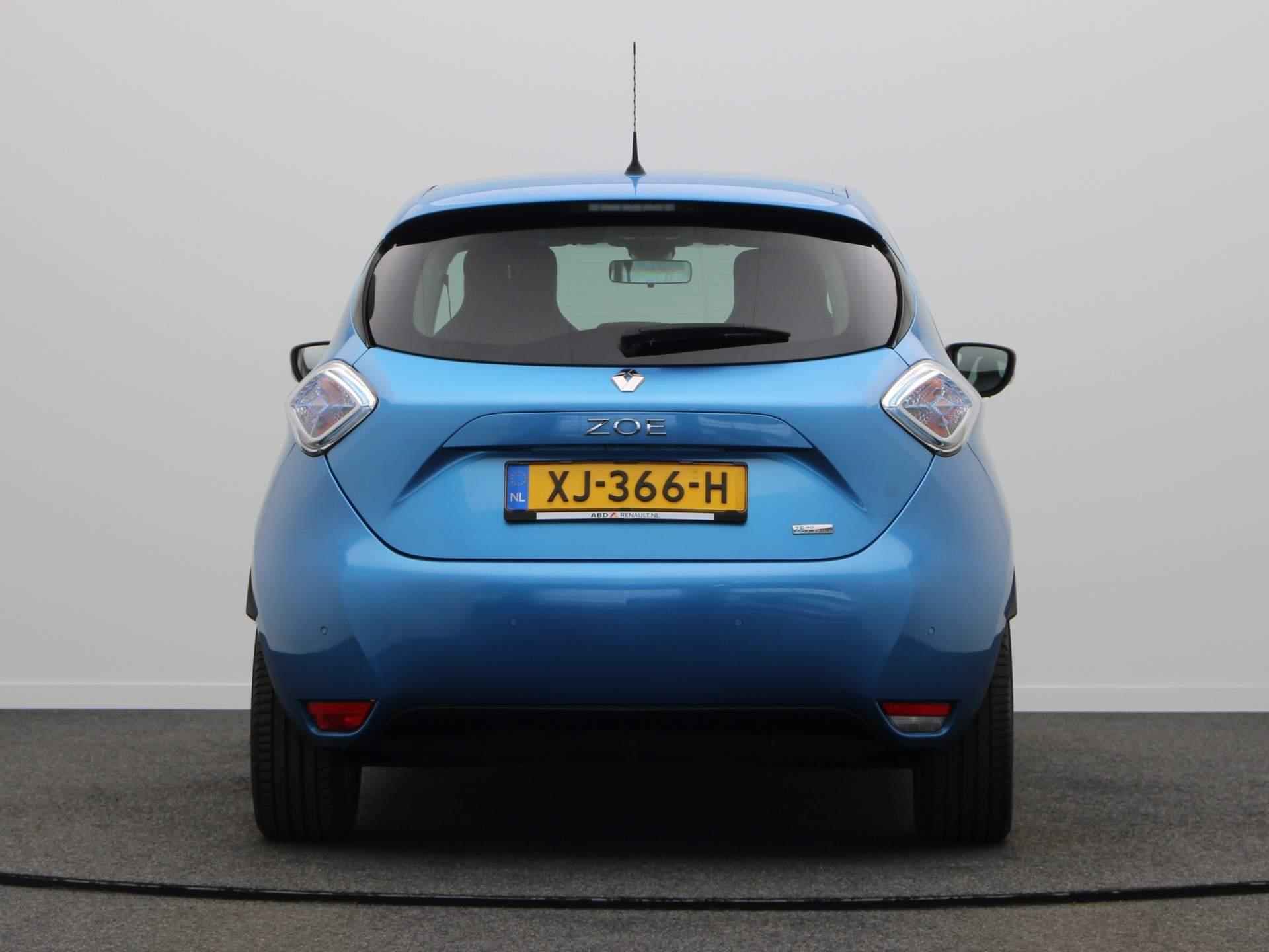 Renault ZOE R110 Limited 41 kWh | ACCU HUUR |Prijs incl. Accu € 14.945,- |Climate control | Parkeersensoren achter | - 6/38