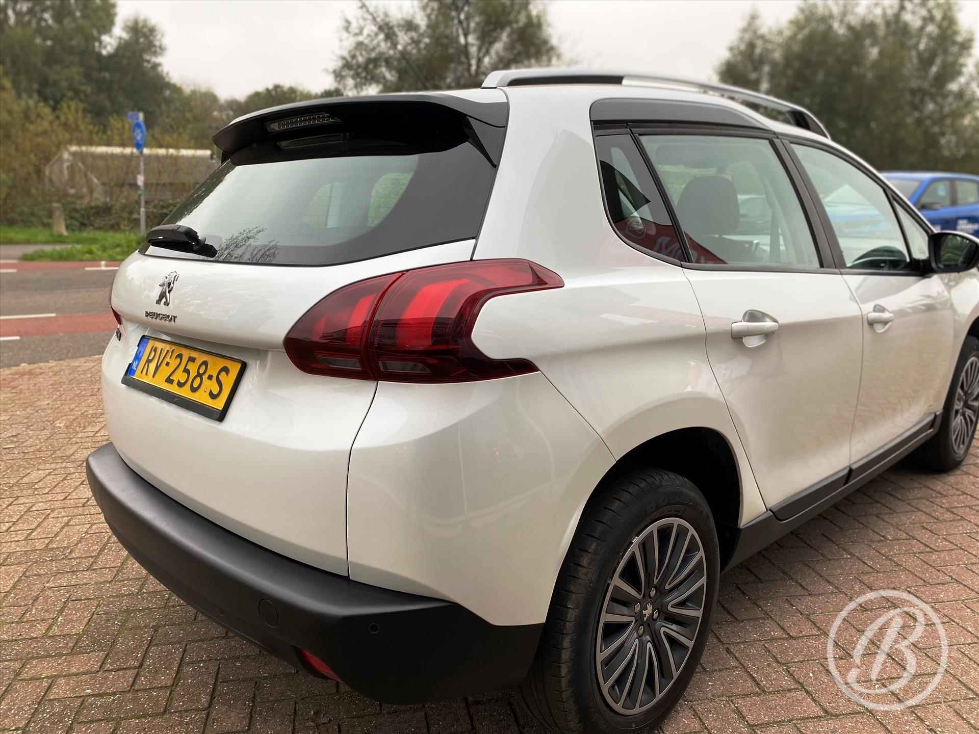 PEUGEOT 2008 1.2 Turbo110pk Blue Lion | nieuwe distributie, navigatie, parkeersensoren, apple carplay, android auto, dab, airco, cruise control - 28/58