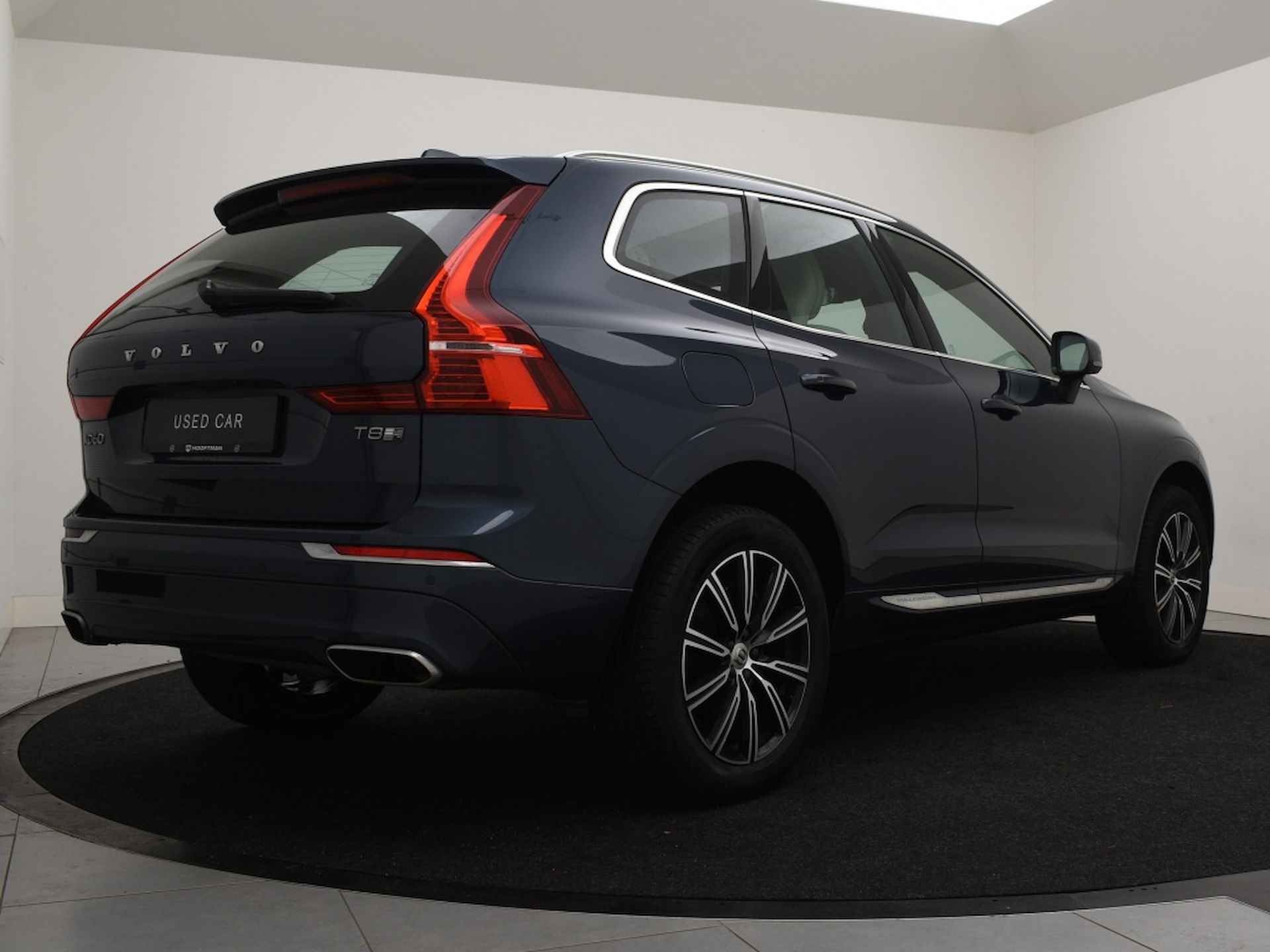 Volvo XC60 T8 PLUG-IN HYBRID INSCRIPTION BOWER&WILKINS LUCHTVERING DAB+ KEY - 3/44