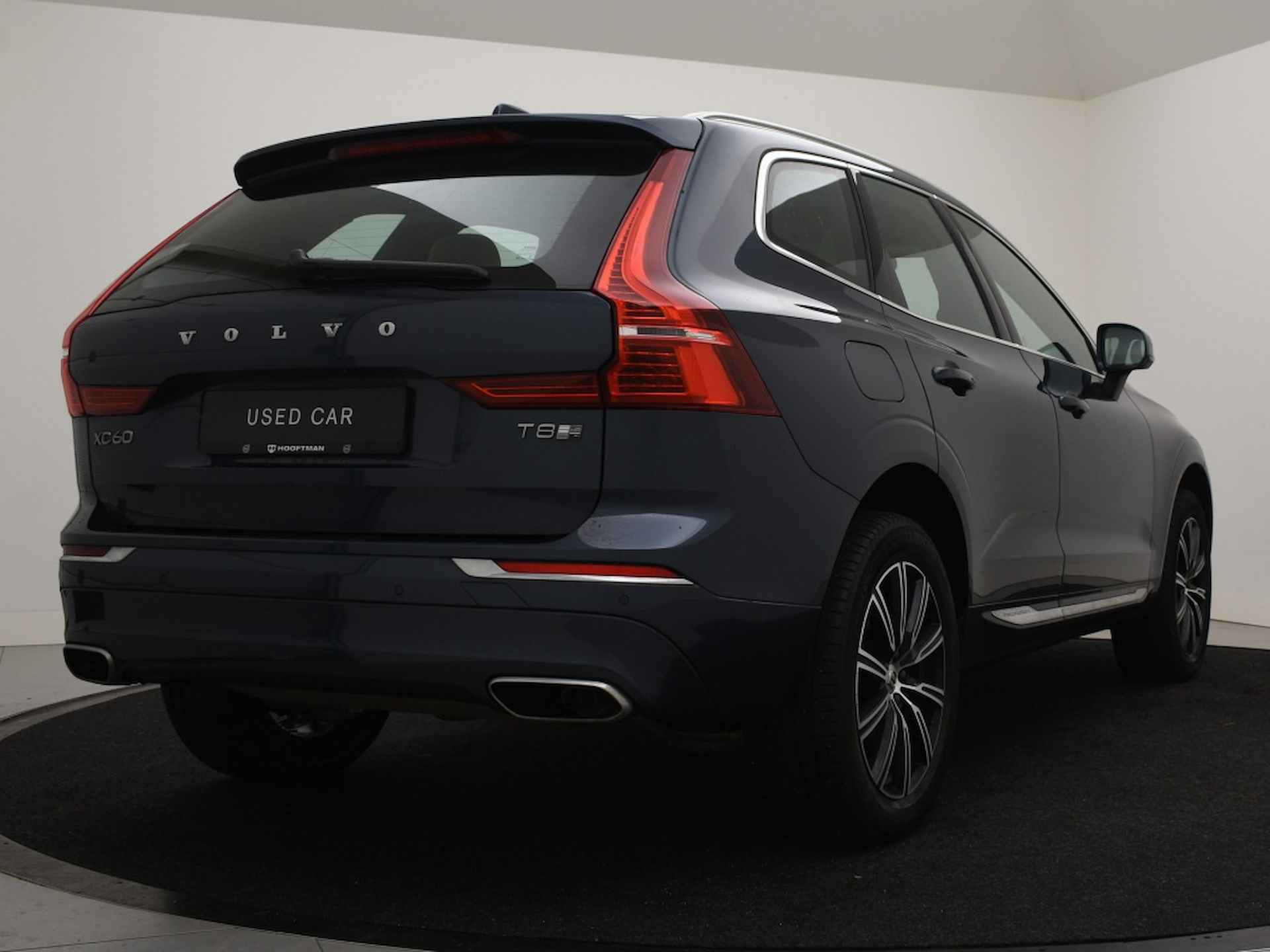 Volvo XC60 T8 PLUG-IN HYBRID INSCRIPTION BOWER&WILKINS LUCHTVERING DAB+ KEY - 4/44