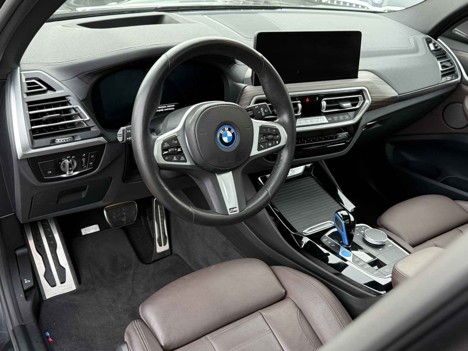 BMW iX3 High Exe | M-Sport | Panorama | Harman/kardon | Co Pilot | Getint glas - 10/36