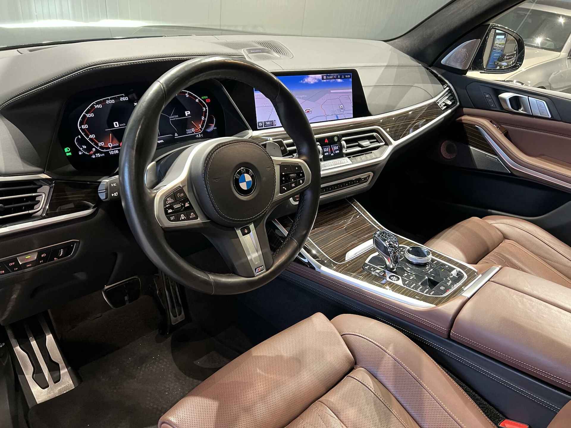 BMW X7 M50i High Executive|7-P|PANO|SKY LOUNGE|B&W|BTW AUTO - 21/72
