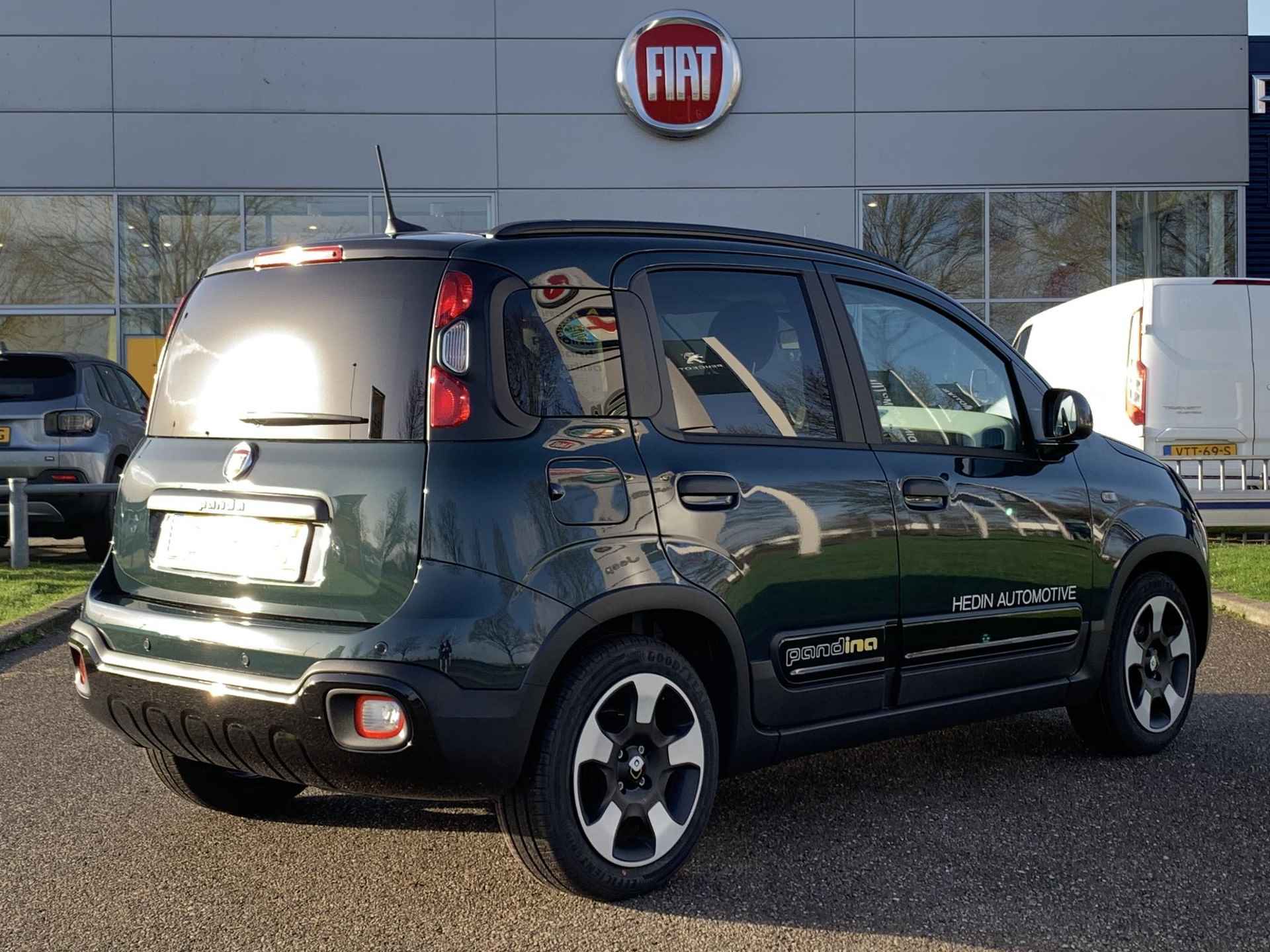 Fiat Panda 1.0 Hybrid Pandina | APPLE CARPLAY/ANDROID AUTO | PARKEERSENSOREN | CRUISE CONTROL | AIRCO - 3/18