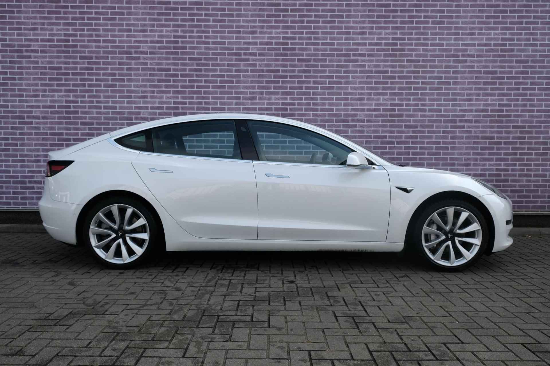 Tesla Model 3 Long Range AWD 75 kWh | Autopilot | Panoramadak | Leder | Navigatie | BTW | 19’’ Sport Wheels | Bluetooth | - 15/29