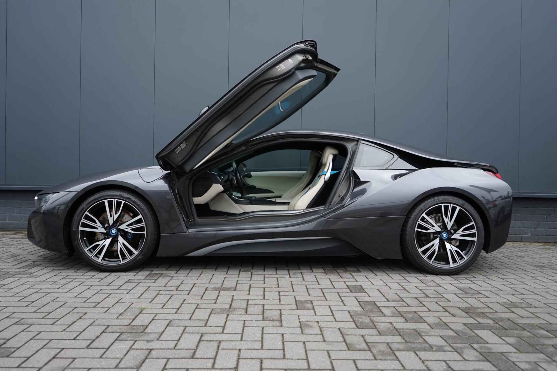 BMW I8 1.5 First Edition org. NL dealer onderhoud! - 6/35