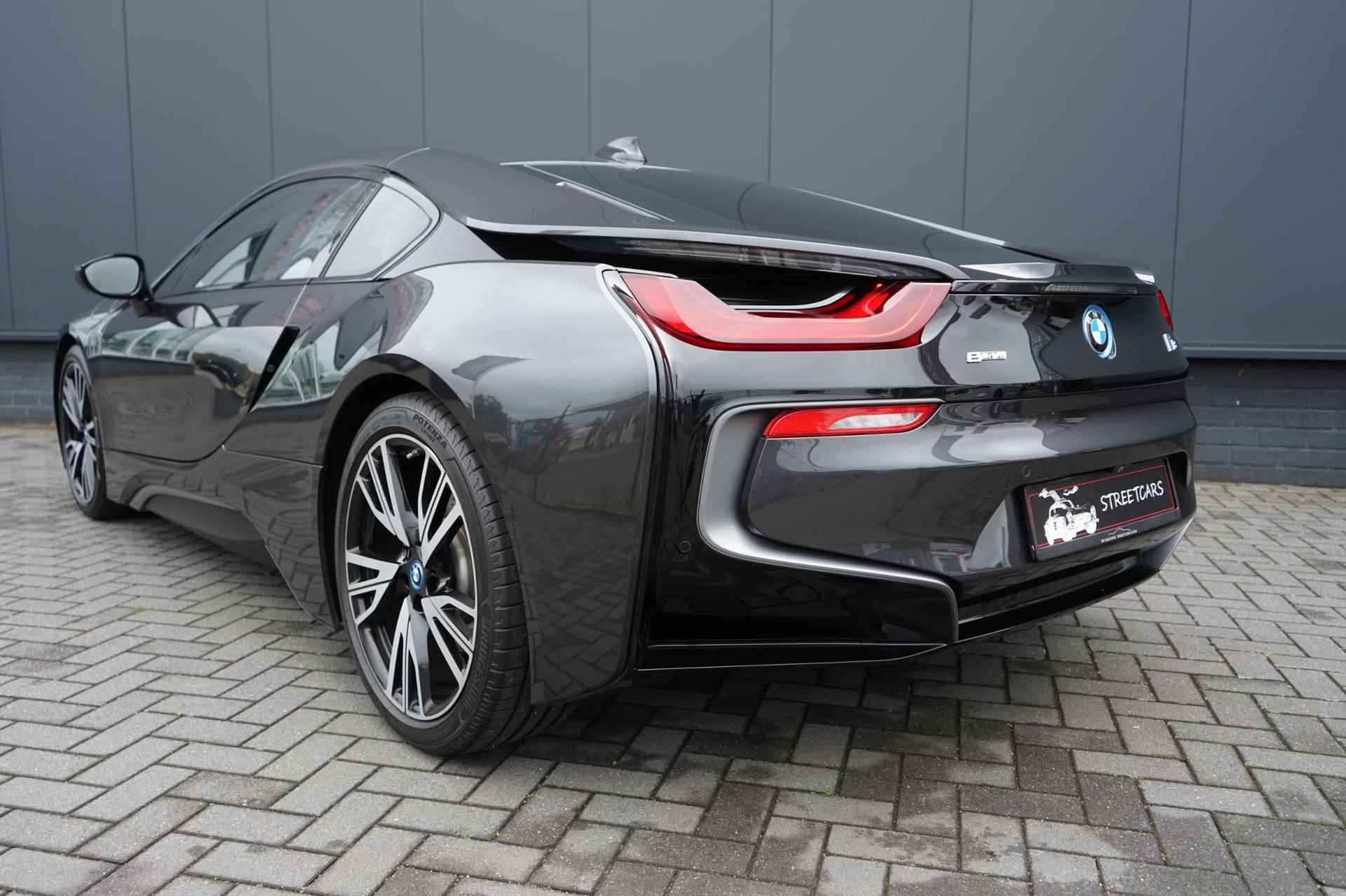 BMW I8 1.5 First Edition org. NL dealer onderhoud! - 8/35