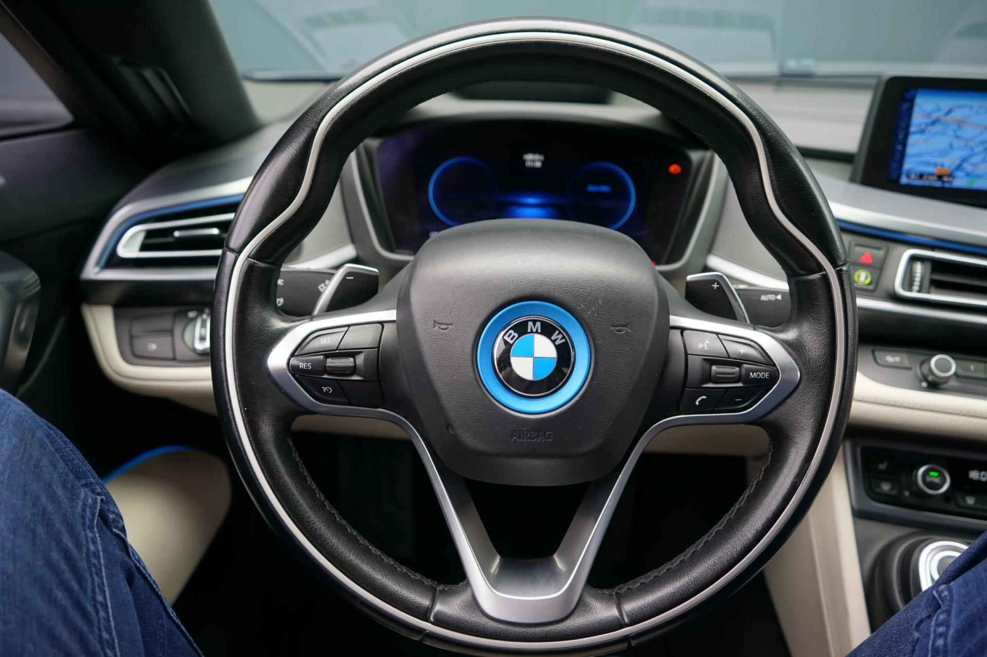 BMW I8 1.5 First Edition org. NL dealer onderhoud! - 22/35