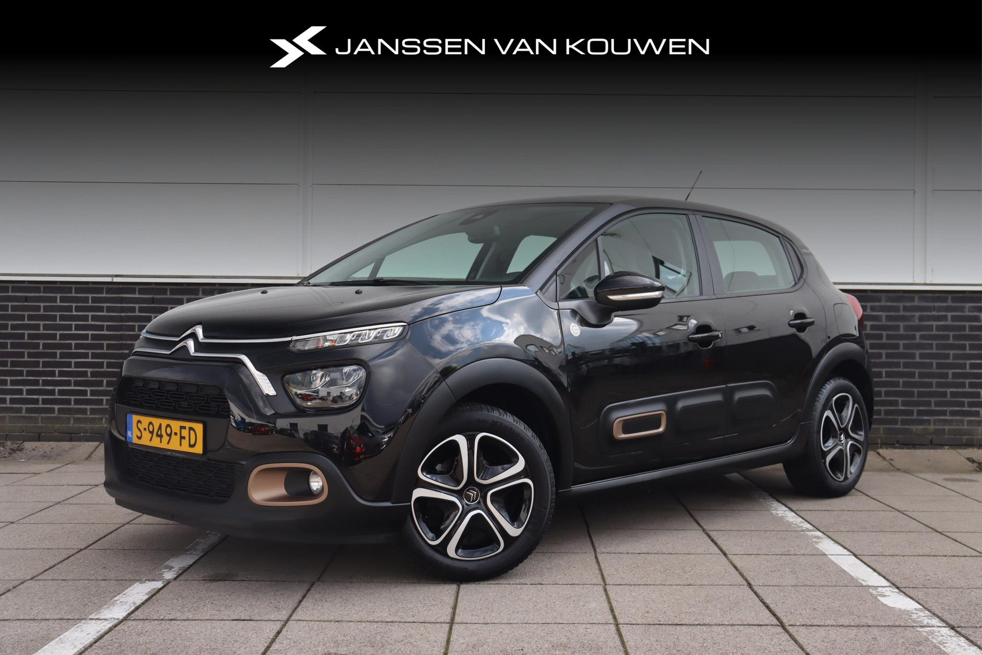 Citroen C3 1.2 PureTech C-Series *Stoel verwarming * Apple Carplay * LED