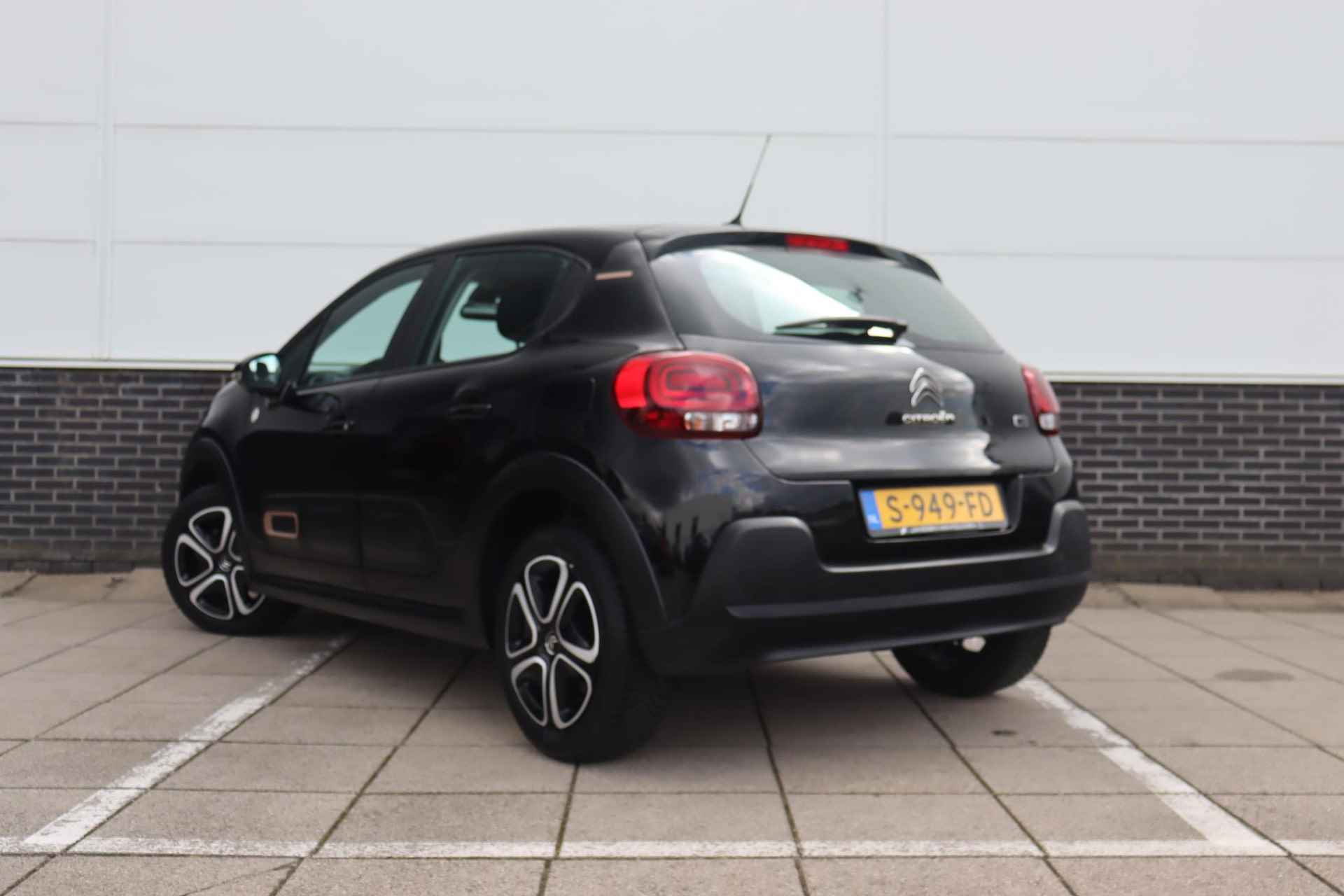 Citroen C3 1.2 PureTech C-Series *Stoel verwarming * Apple Carplay * LED - 6/43