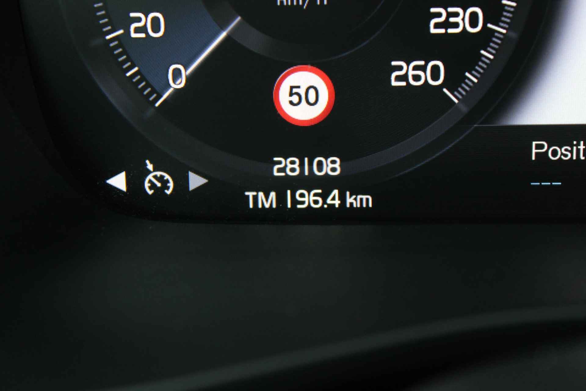 Volvo XC40 T2 129PK AUT8 Momentum Core Navigatiesysteem, Semi Elektr. Trekhaak, Bluetooth Telefonie & Audio, Cruise Control, Climate Control, LED Koplampen, - 17/31