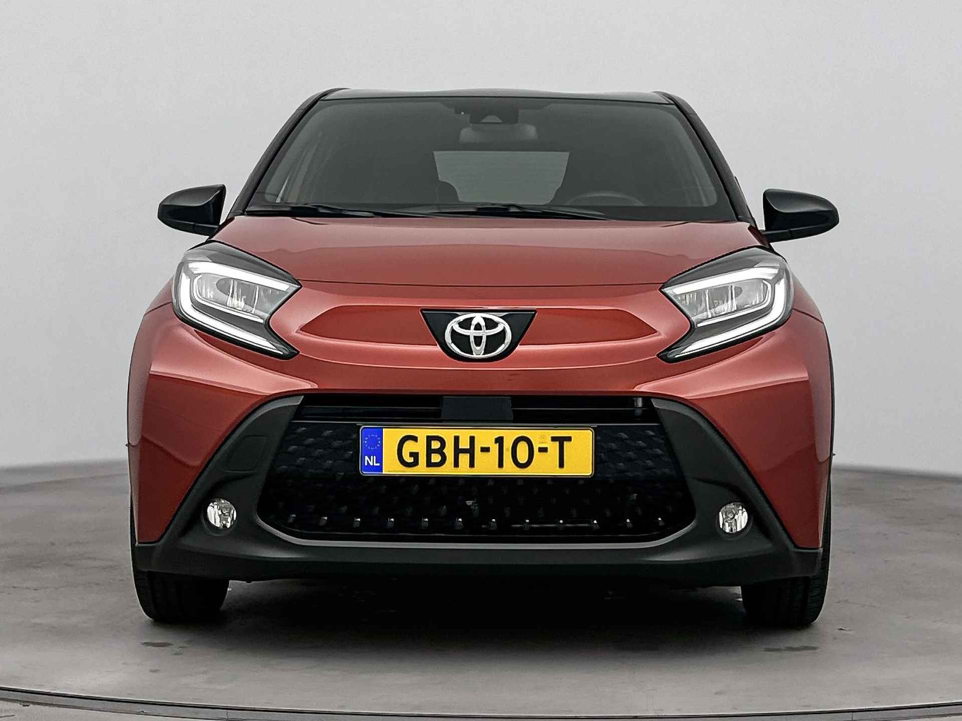 Toyota Aygo X 1.0 VVT-i S-CVT Pulse | Demo | Automaat | Climate Control | Achteruitrij Camera | - 28/40