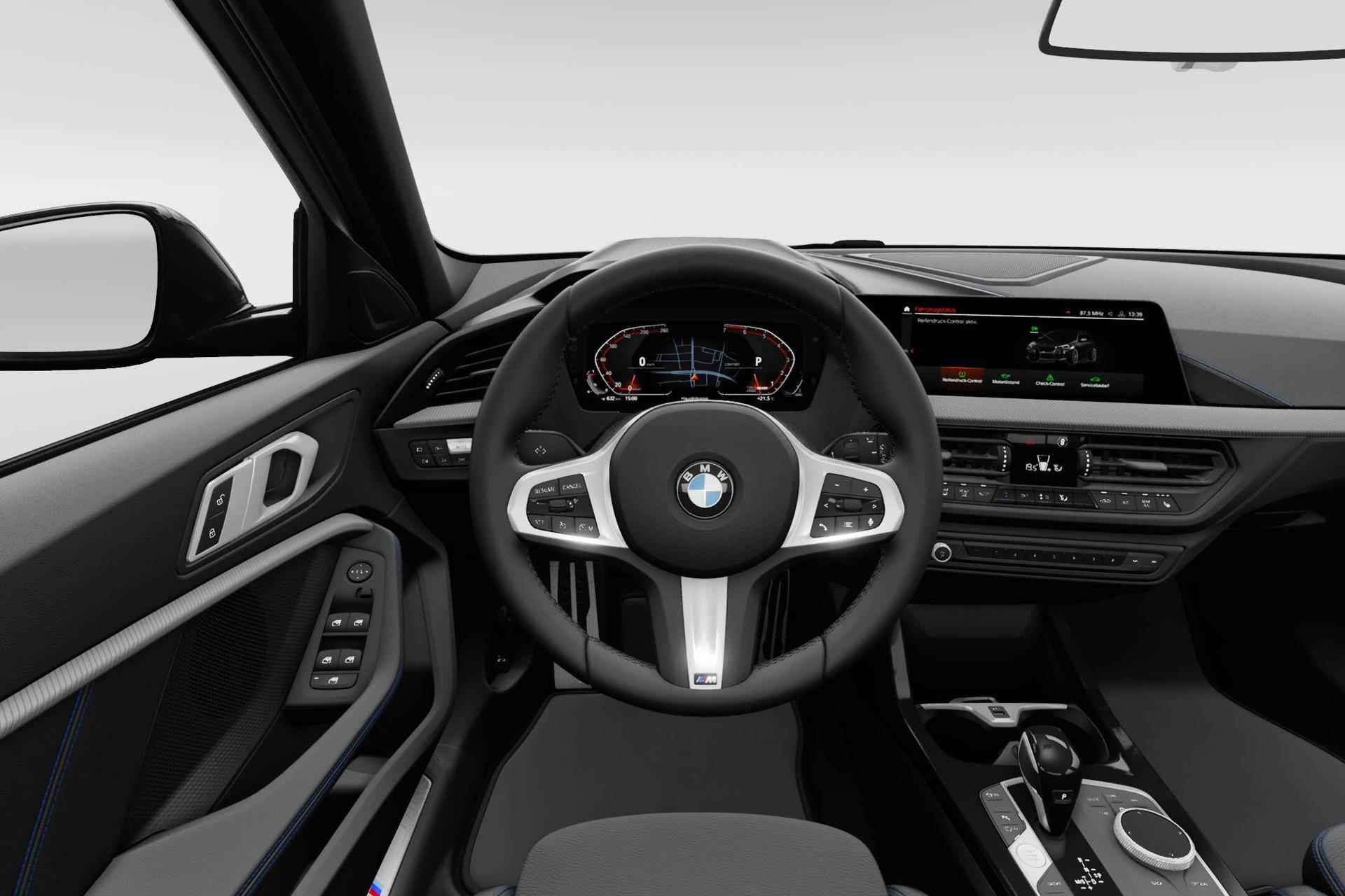 BMW 1 Serie 118i | M Sportpakket Pro | Parking Assistant - 12/19